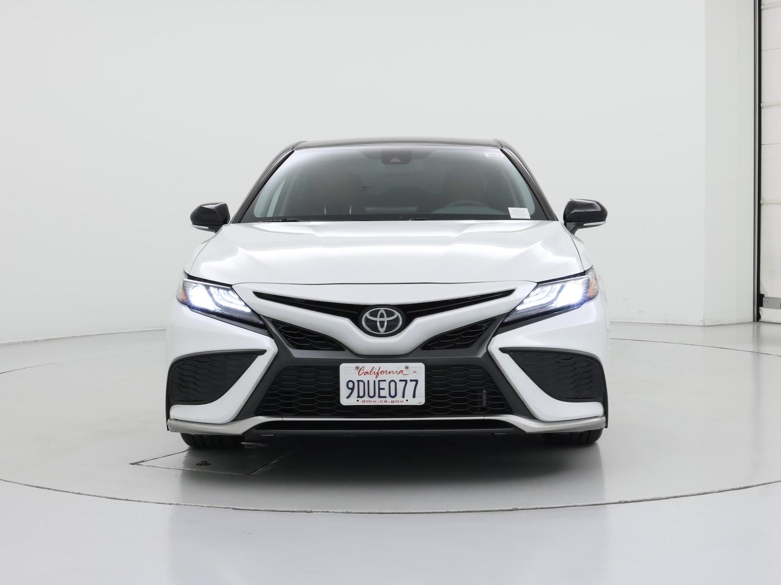 2023 Toyota Camry XSE - Photo 6