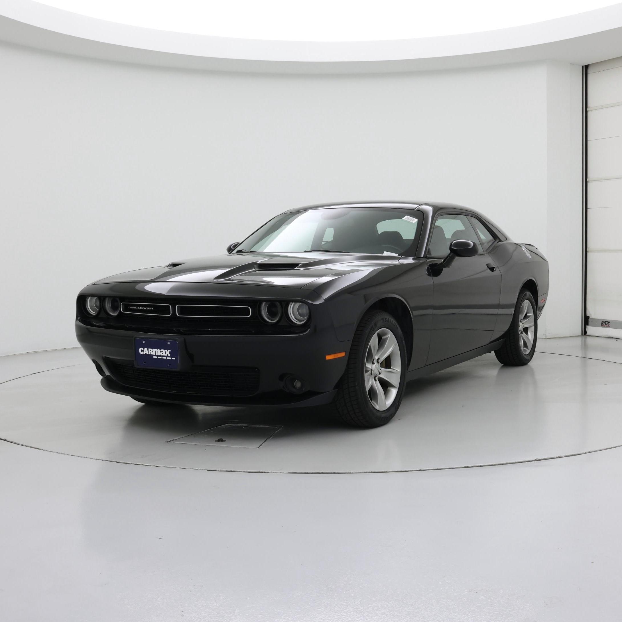 Thumbnail: 2021 Dodge Challenger - 4