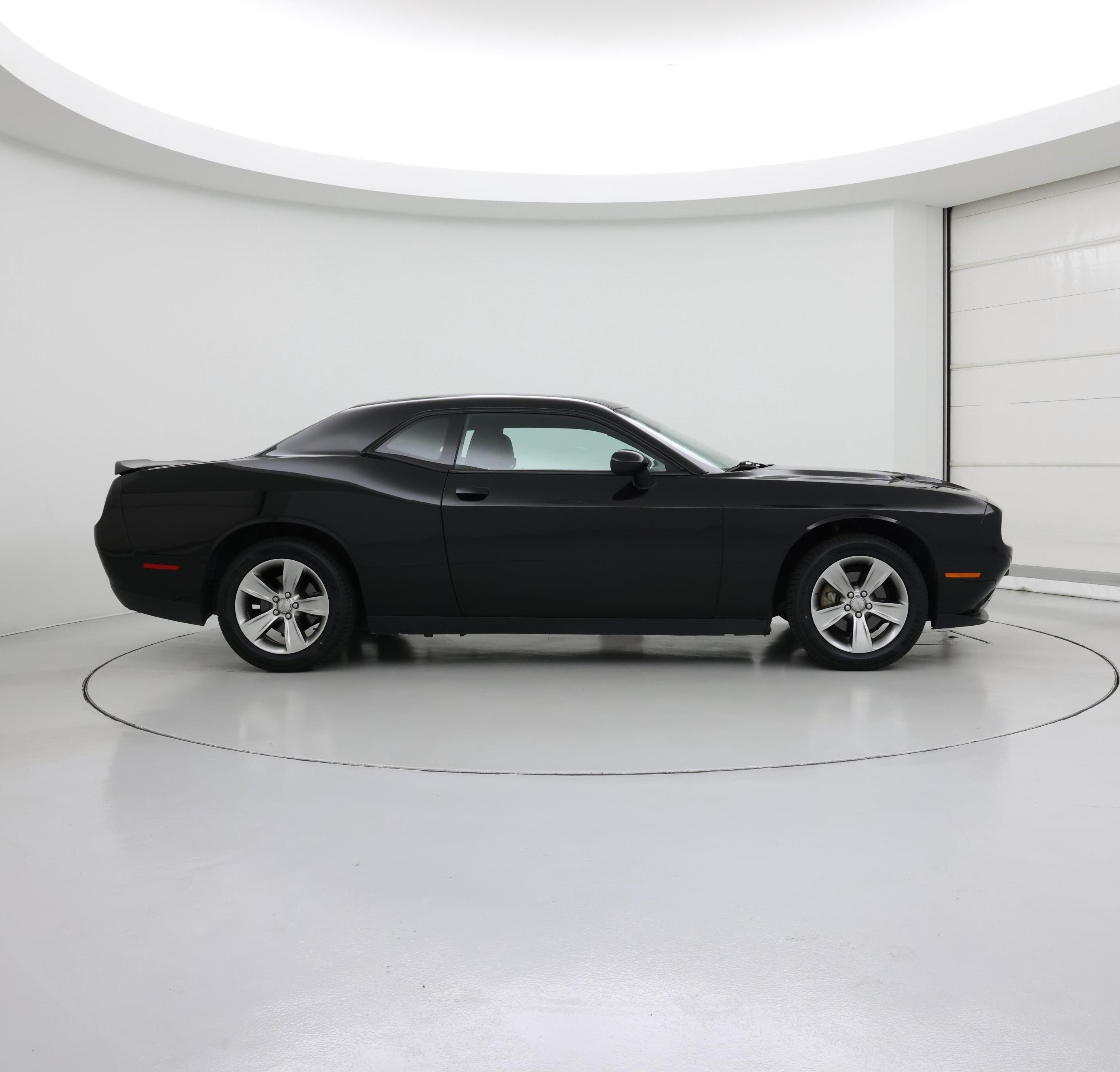 Thumbnail: 2021 Dodge Challenger - 7