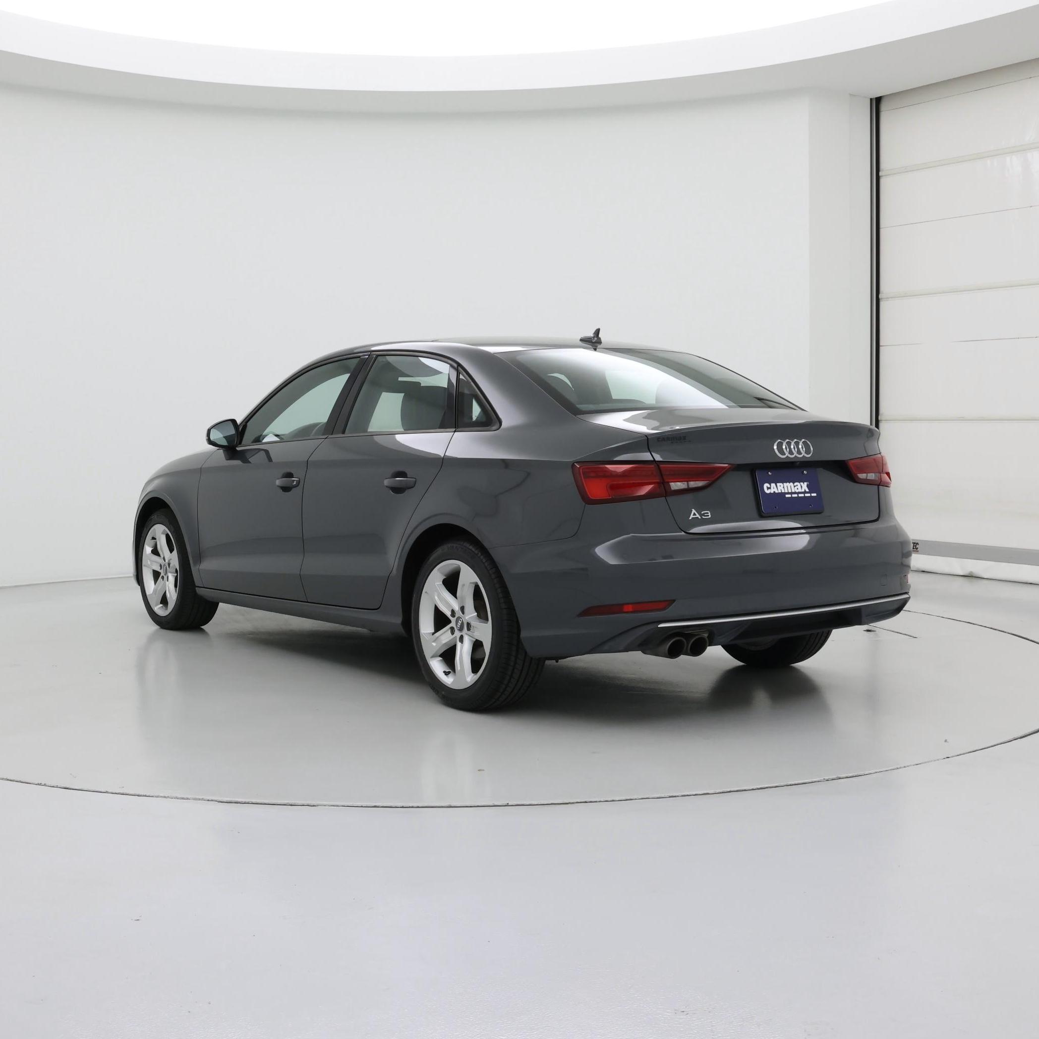 Thumbnail: 2017 Audi A3 - 2