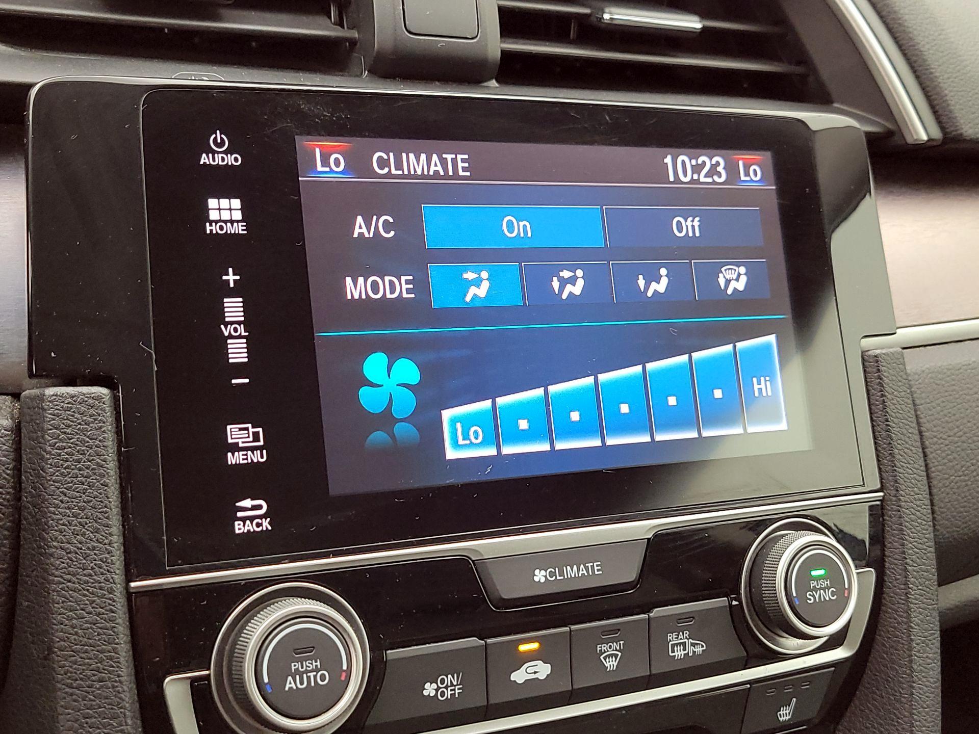 Thumbnail: 2017 Honda Civic - 16