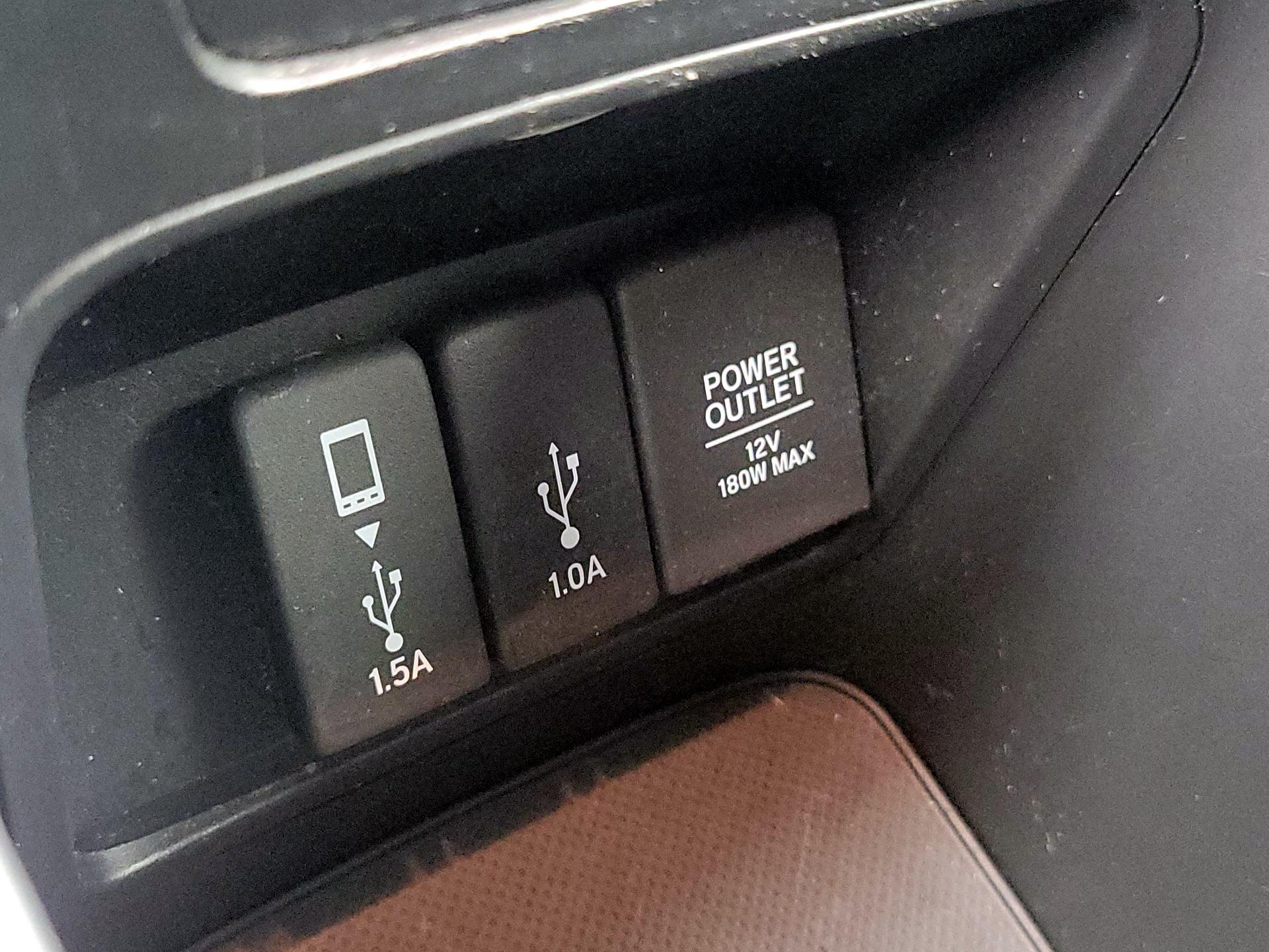 Thumbnail: 2017 Honda CR-V - 18