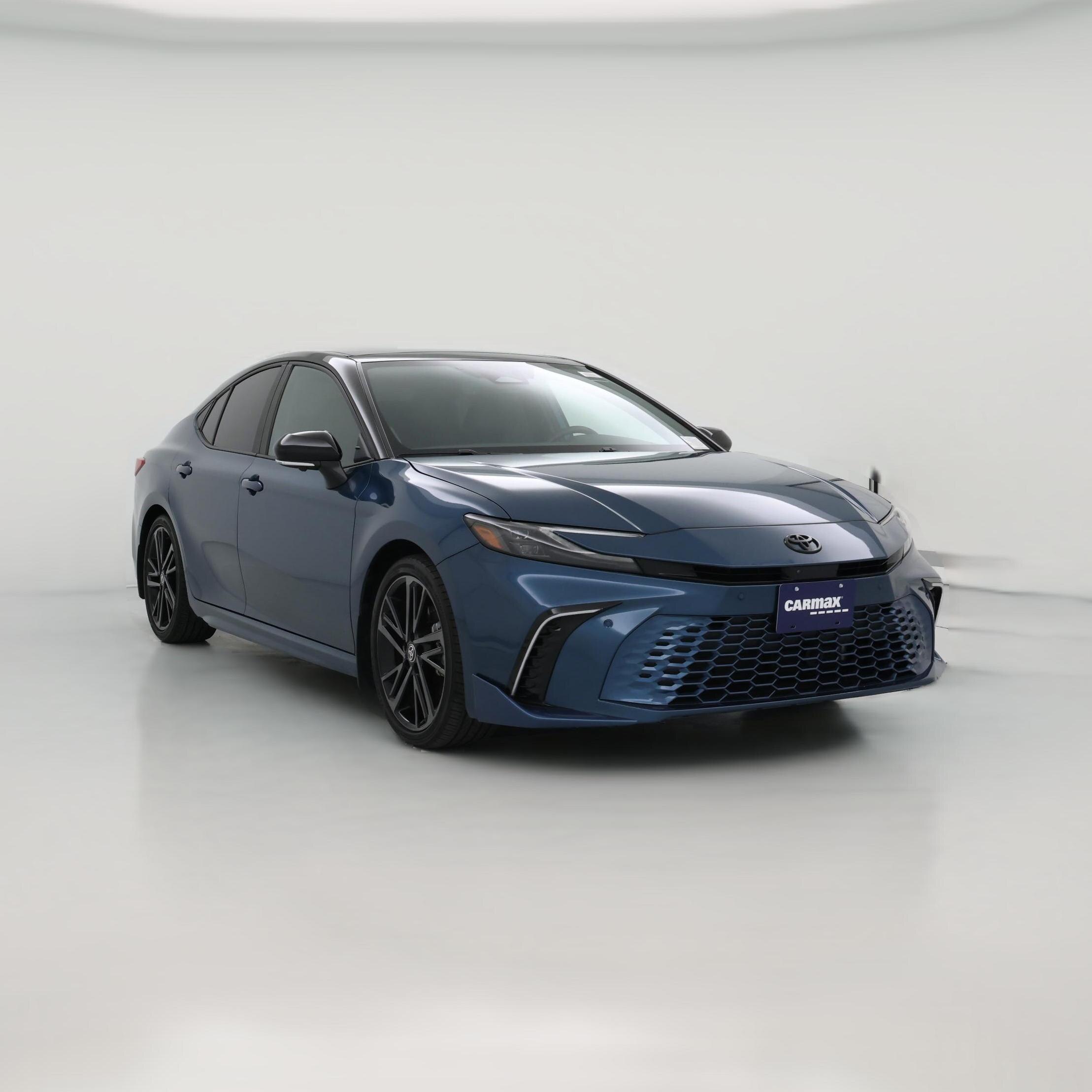 Thumbnail: 2025 Toyota Camry - 1