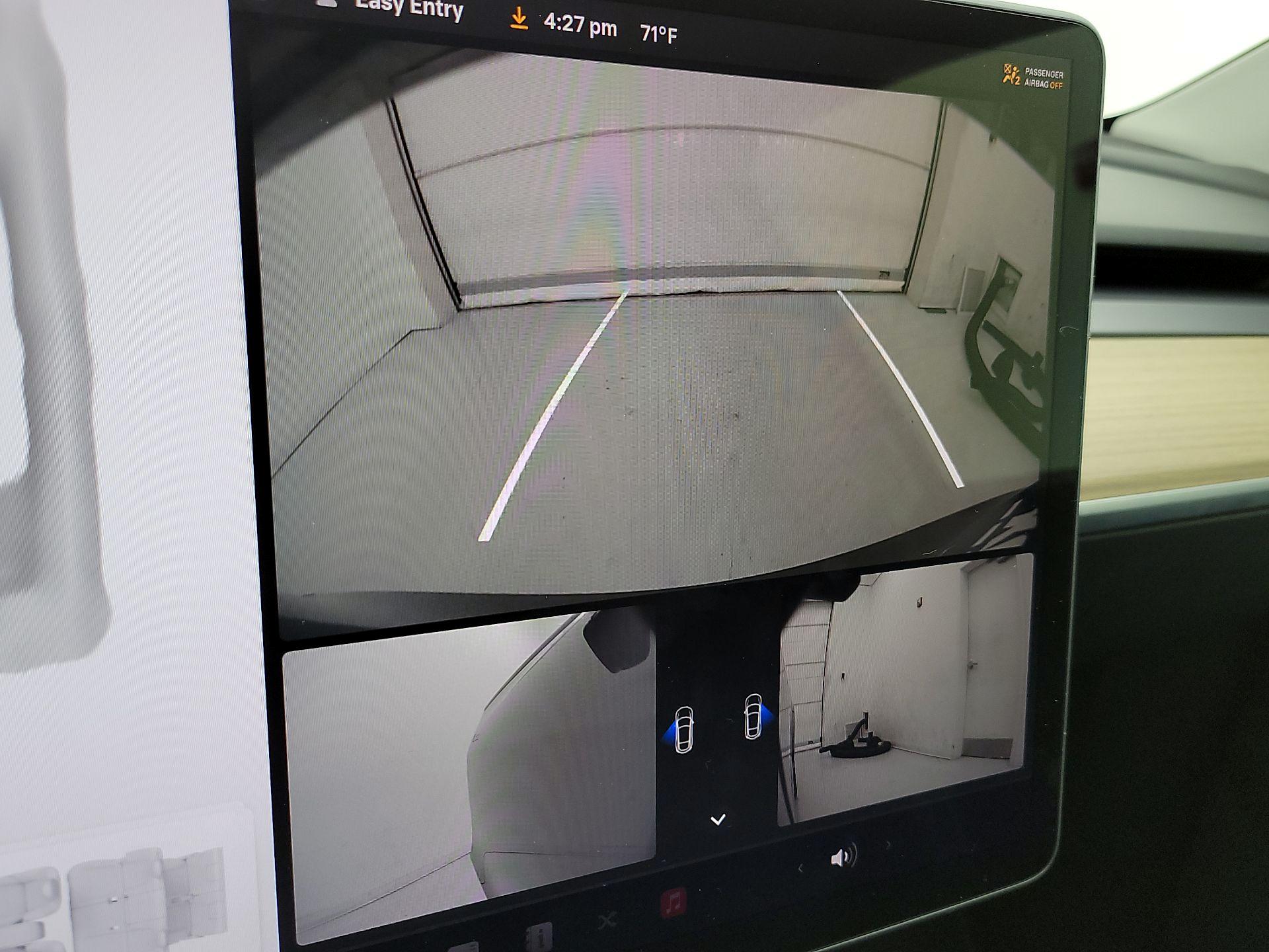 Thumbnail: 2023 Tesla Model Y - 14