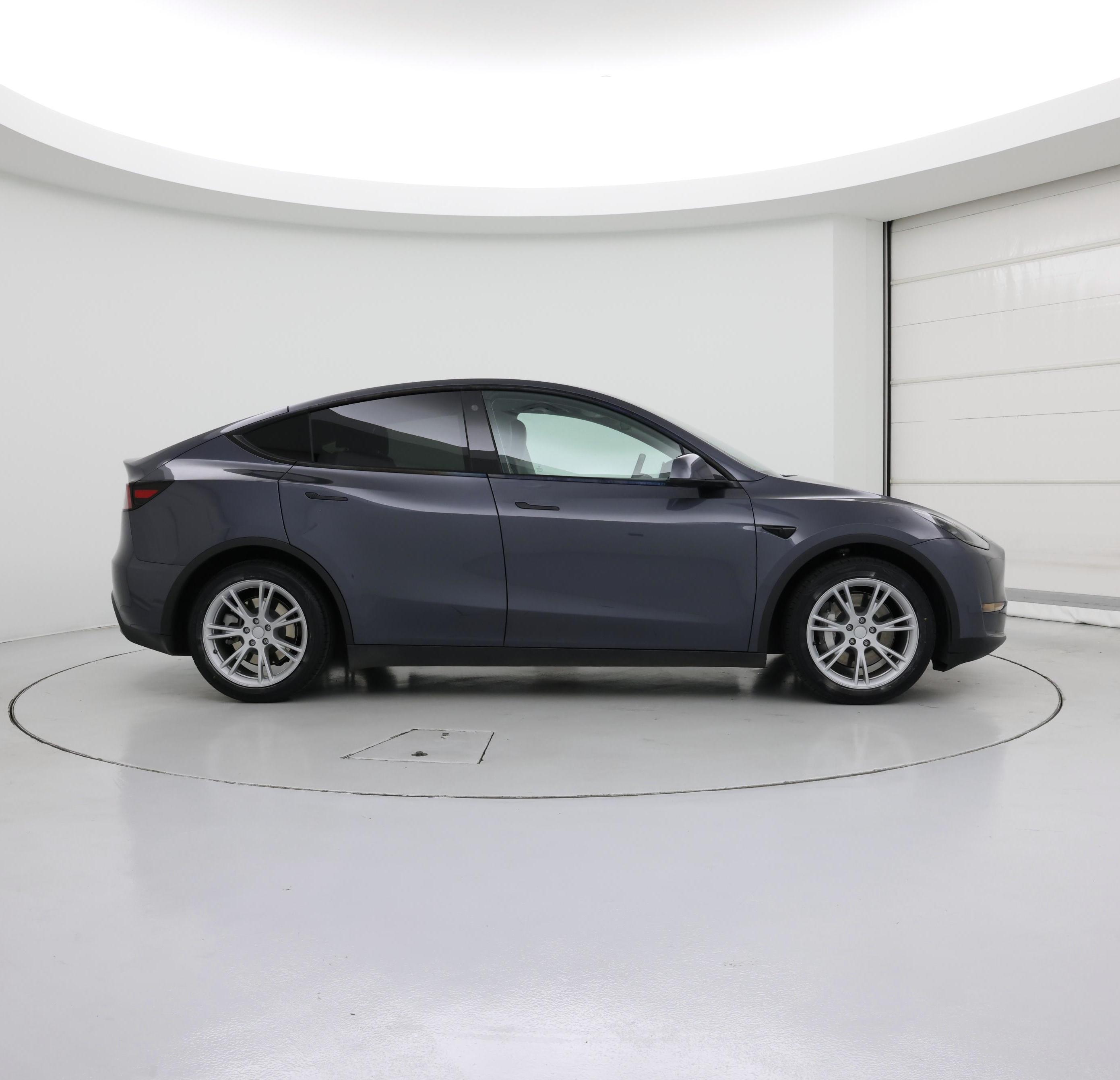 Thumbnail: 2023 Tesla Model Y - 7
