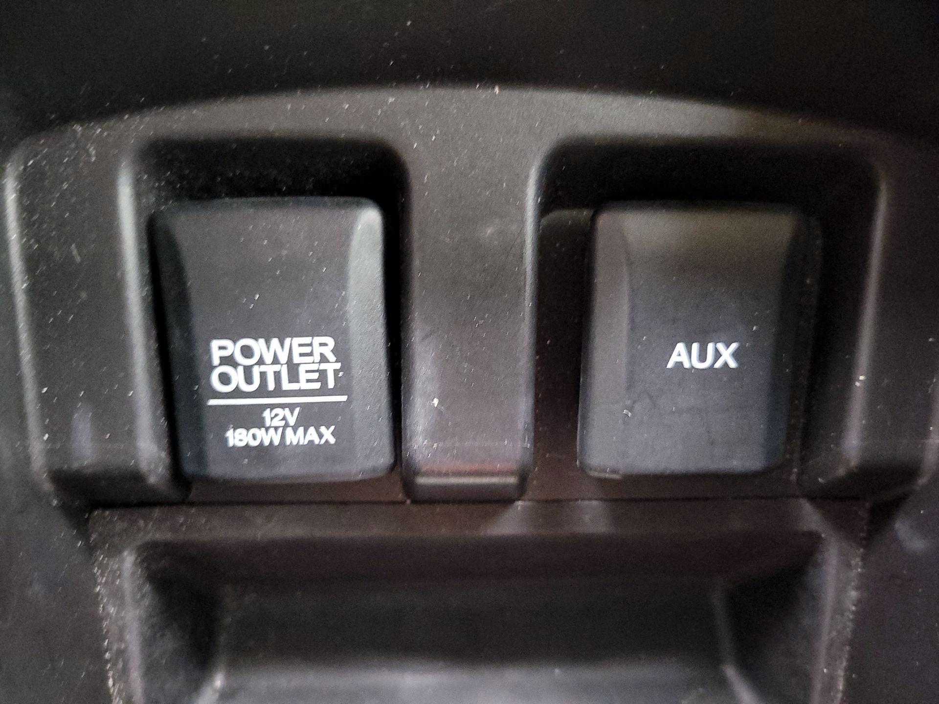 Thumbnail: 2017 Acura TLX - 19