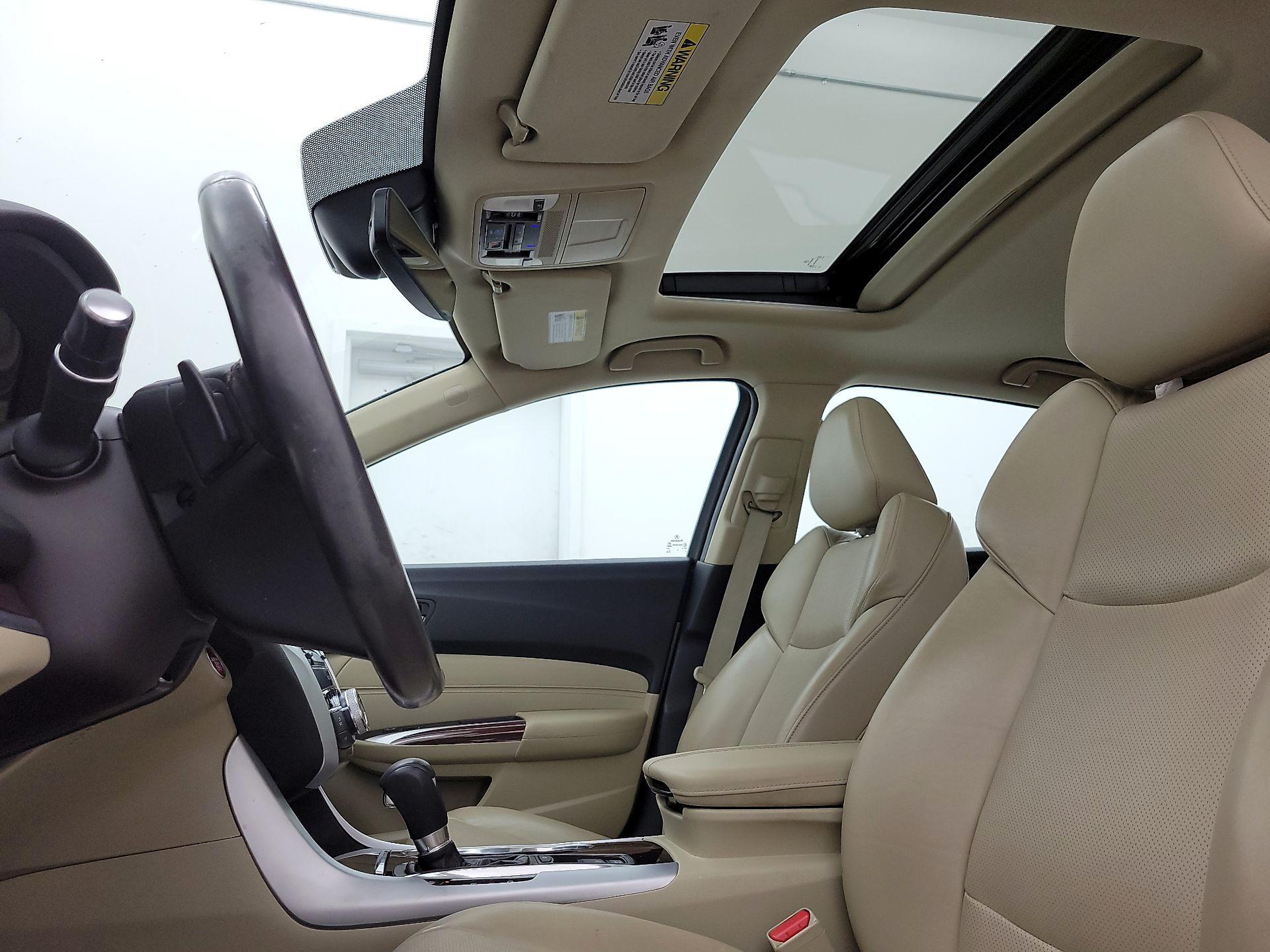 Thumbnail: 2017 Acura TLX - 20