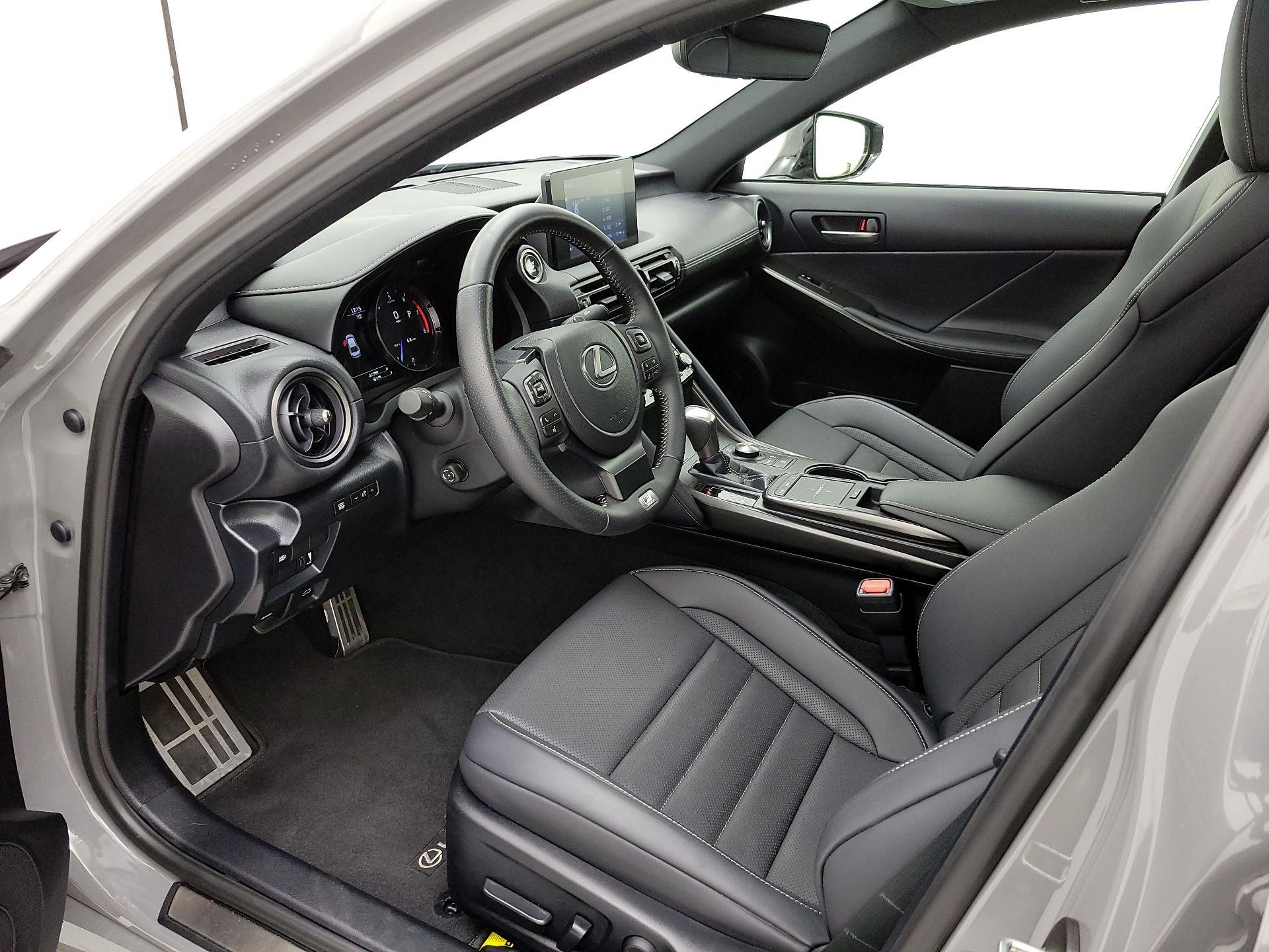 Thumbnail: 2025 Lexus IS - 11