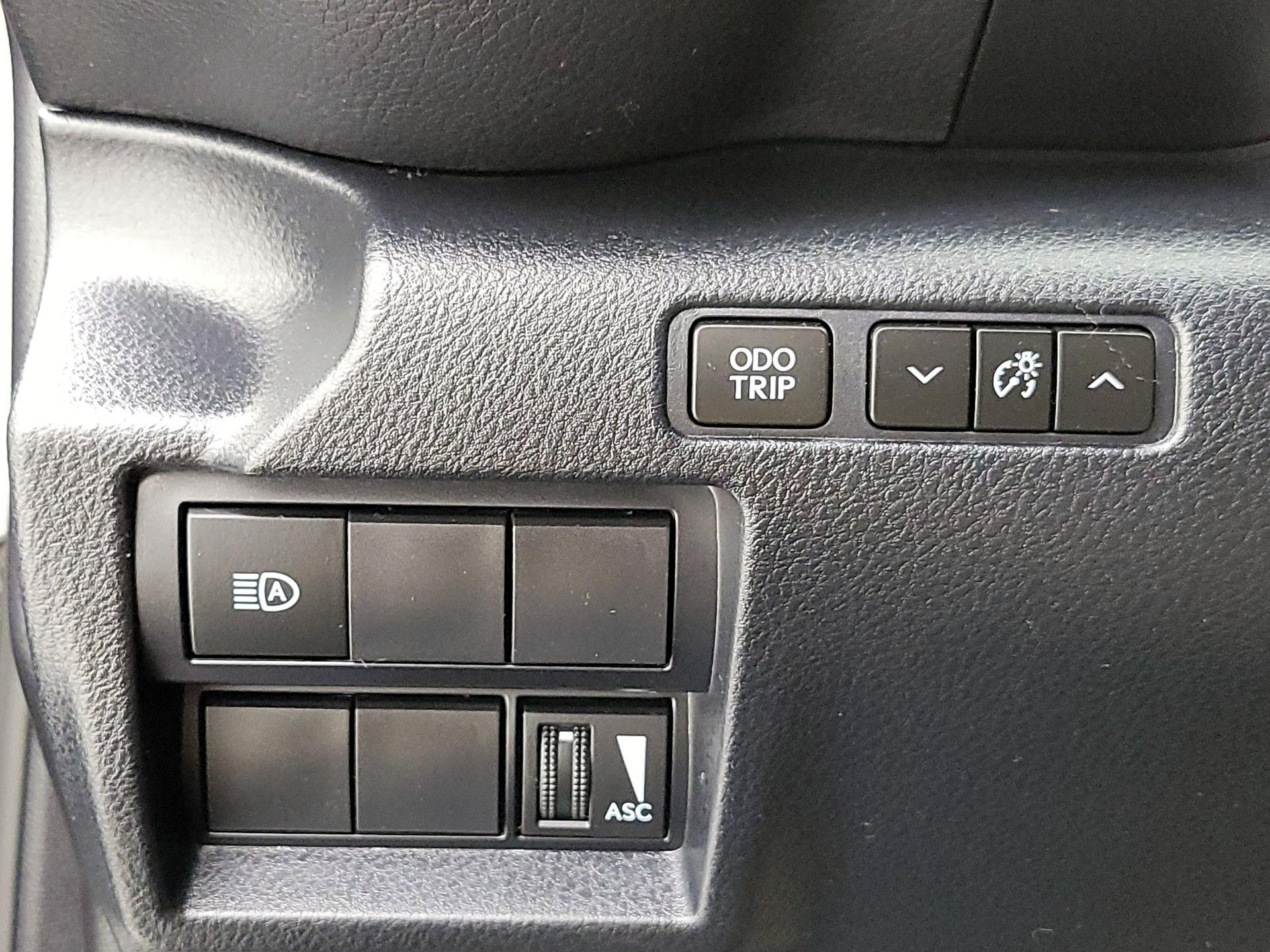 Thumbnail: 2025 Lexus IS - 13