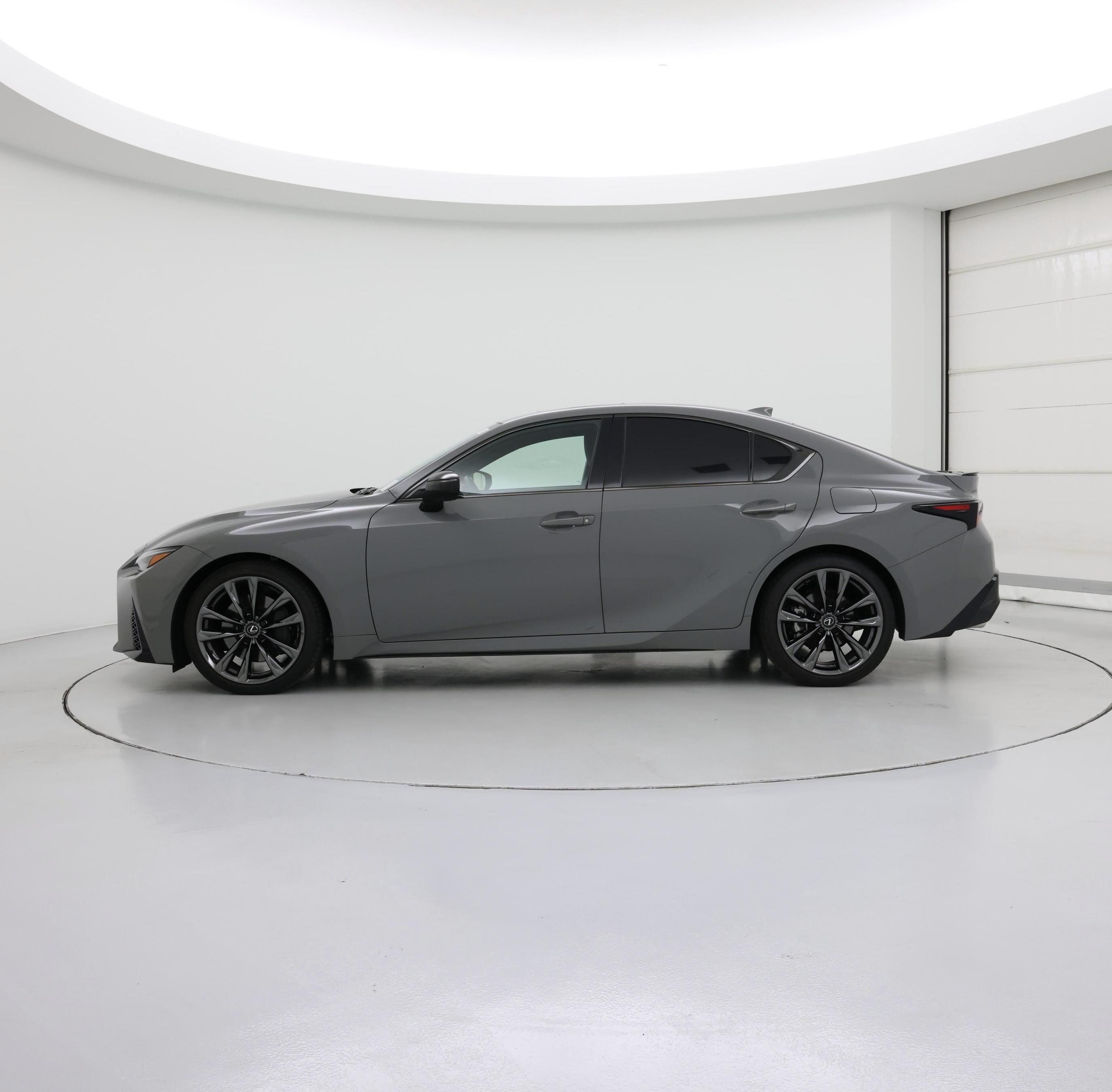 Thumbnail: 2025 Lexus IS - 3