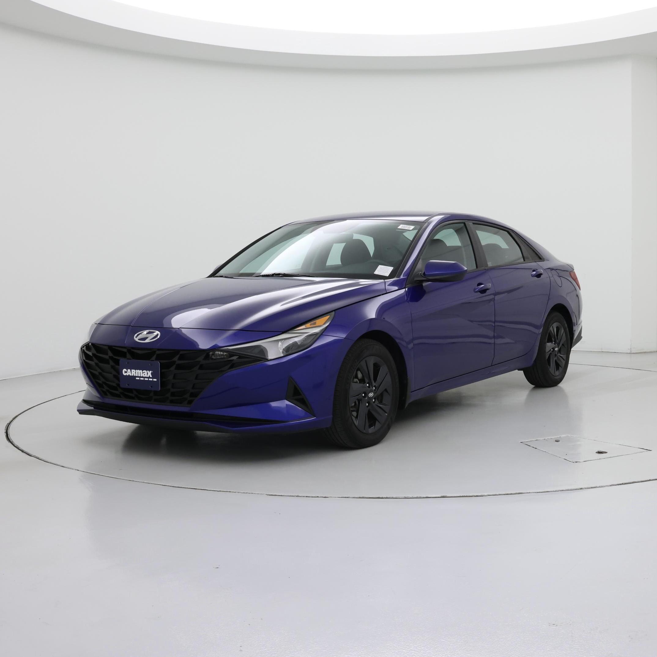 Thumbnail: 2023 Hyundai Elantra - 4