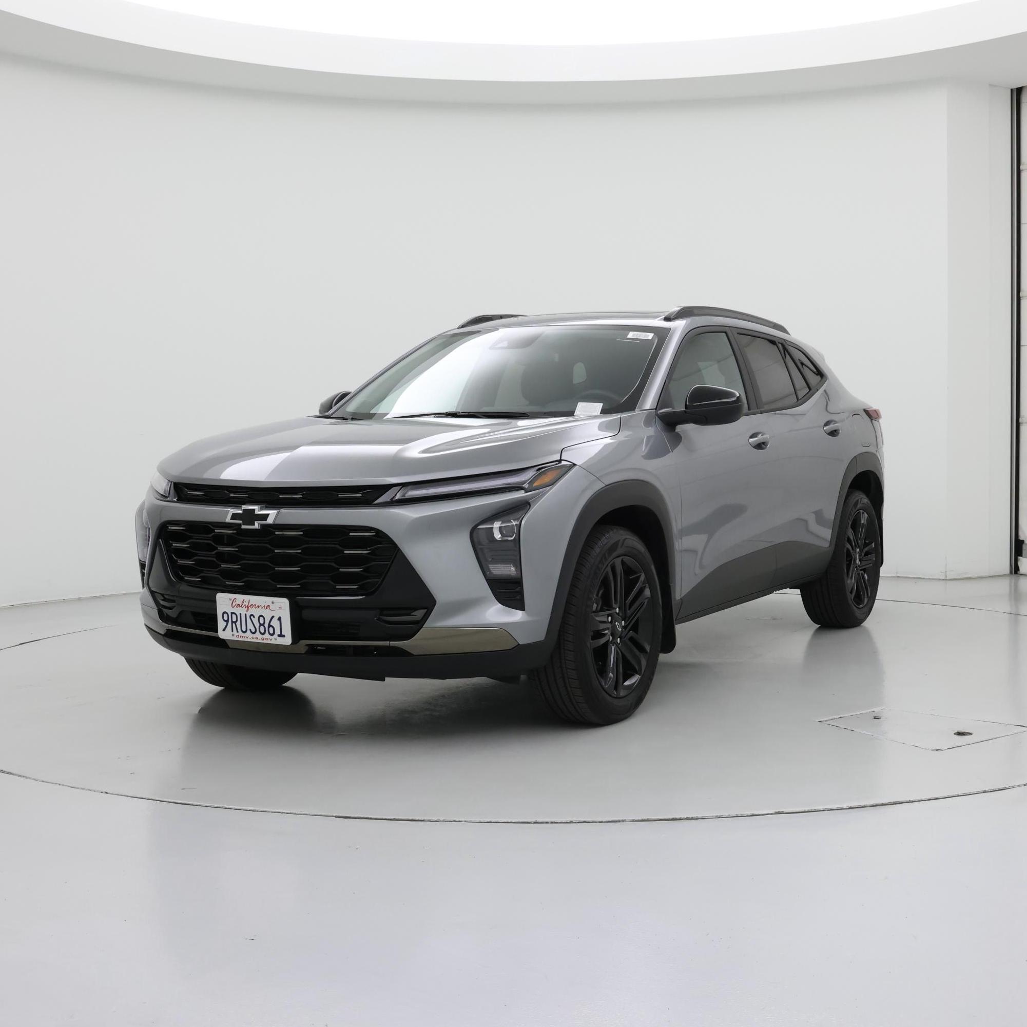 Thumbnail: 2025 Chevrolet Trax - 4