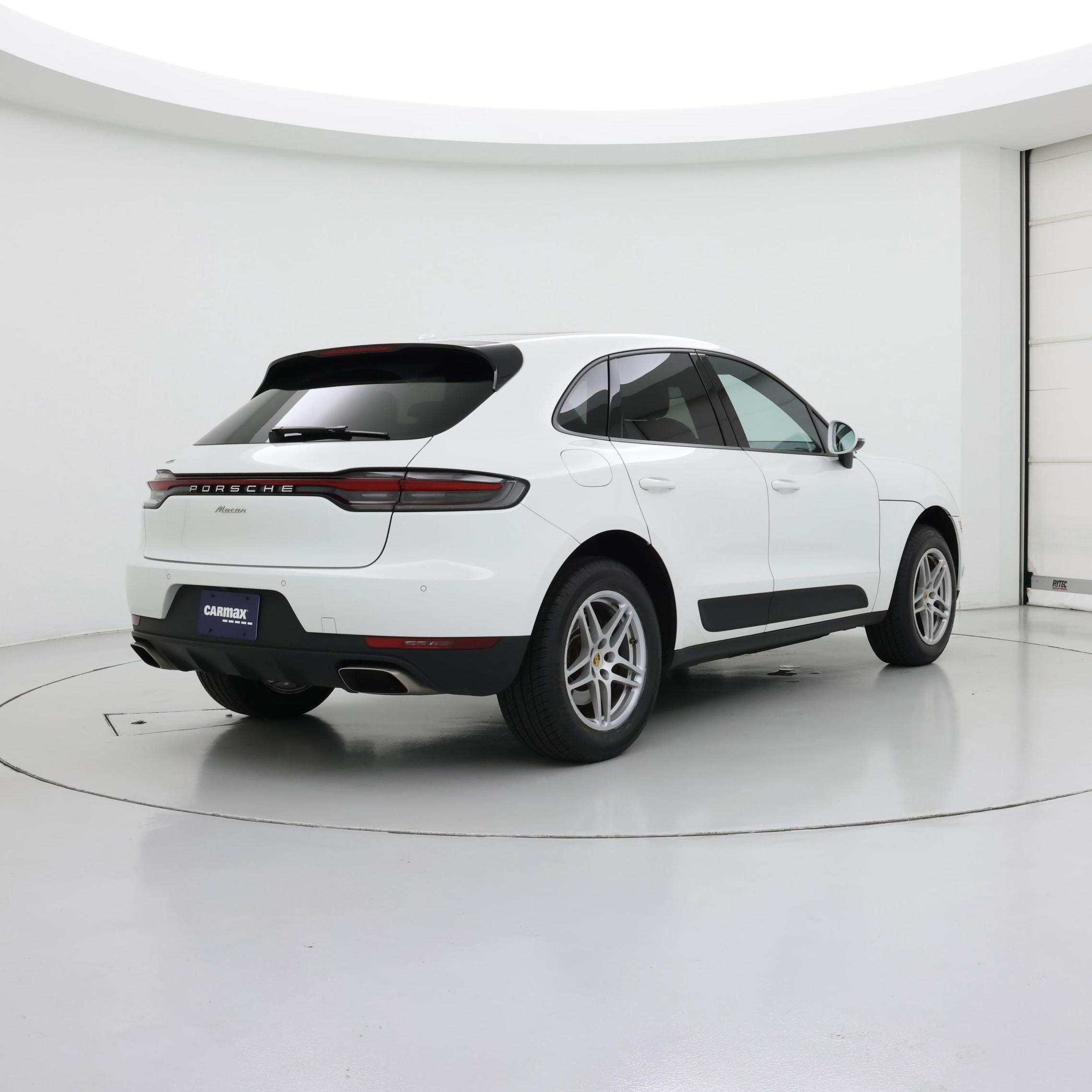 Thumbnail: 2020 Porsche Macan - 8