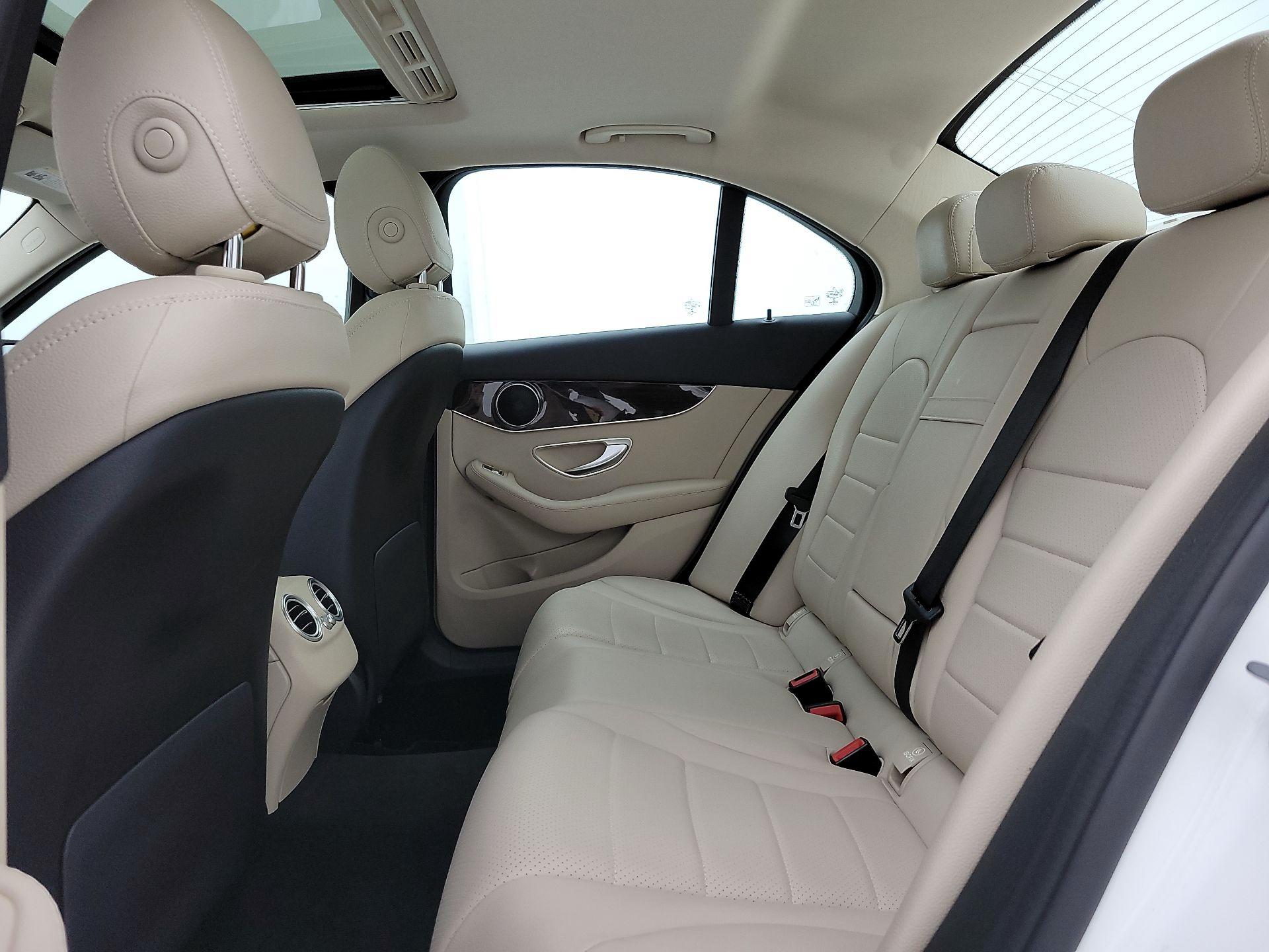 Thumbnail: 2018 Mercedes-Benz C-Class - 19