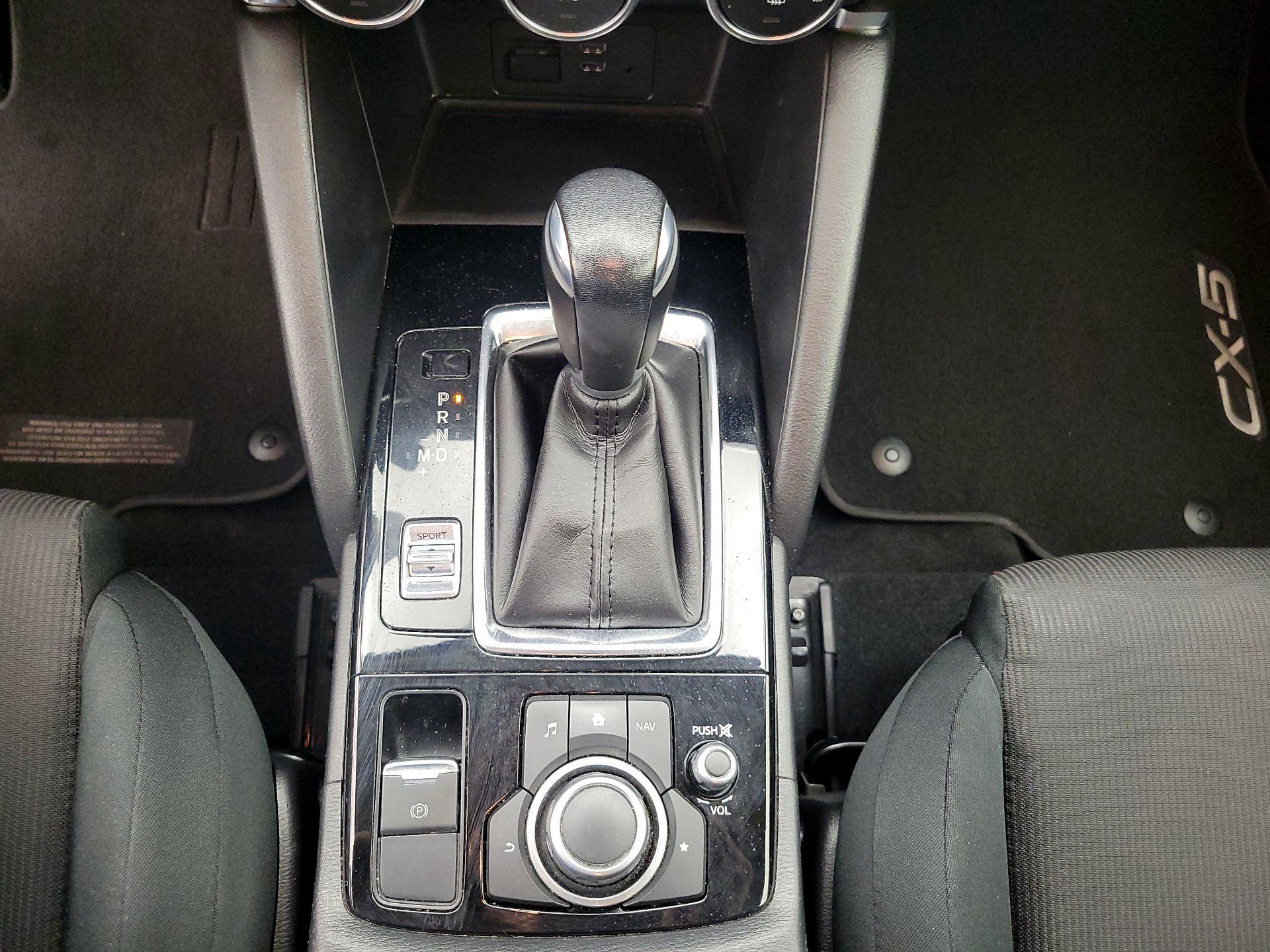 Thumbnail: 2016 Mazda CX-5 - 18