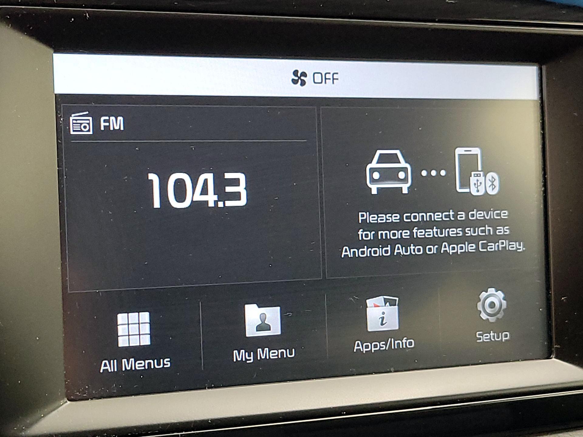 Thumbnail: 2018 Kia Niro - 15