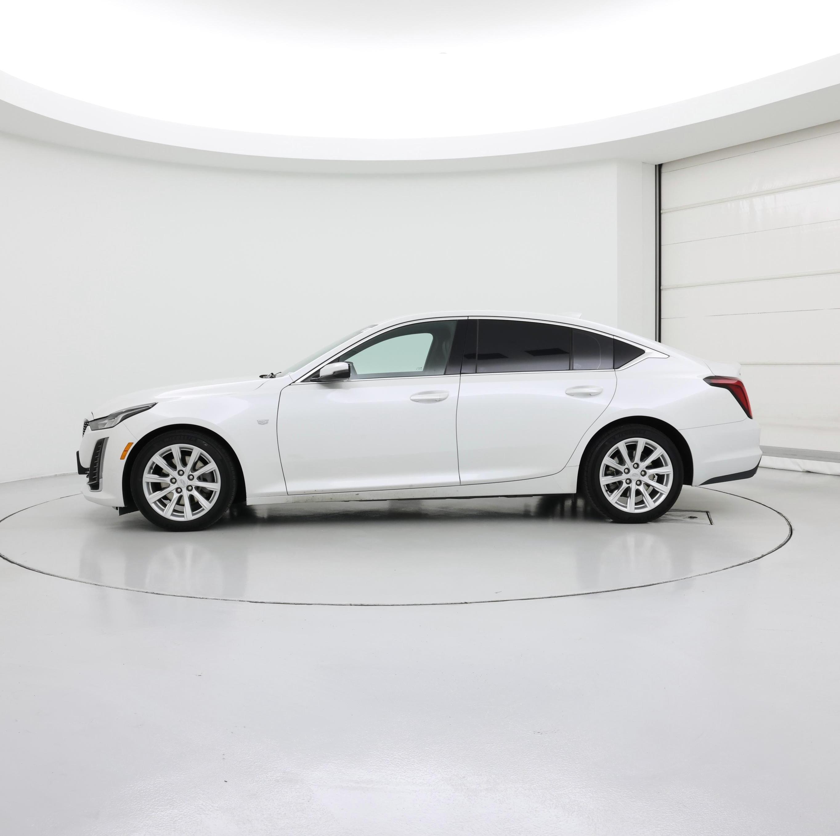 Thumbnail: 2023 Cadillac CT5 - 3