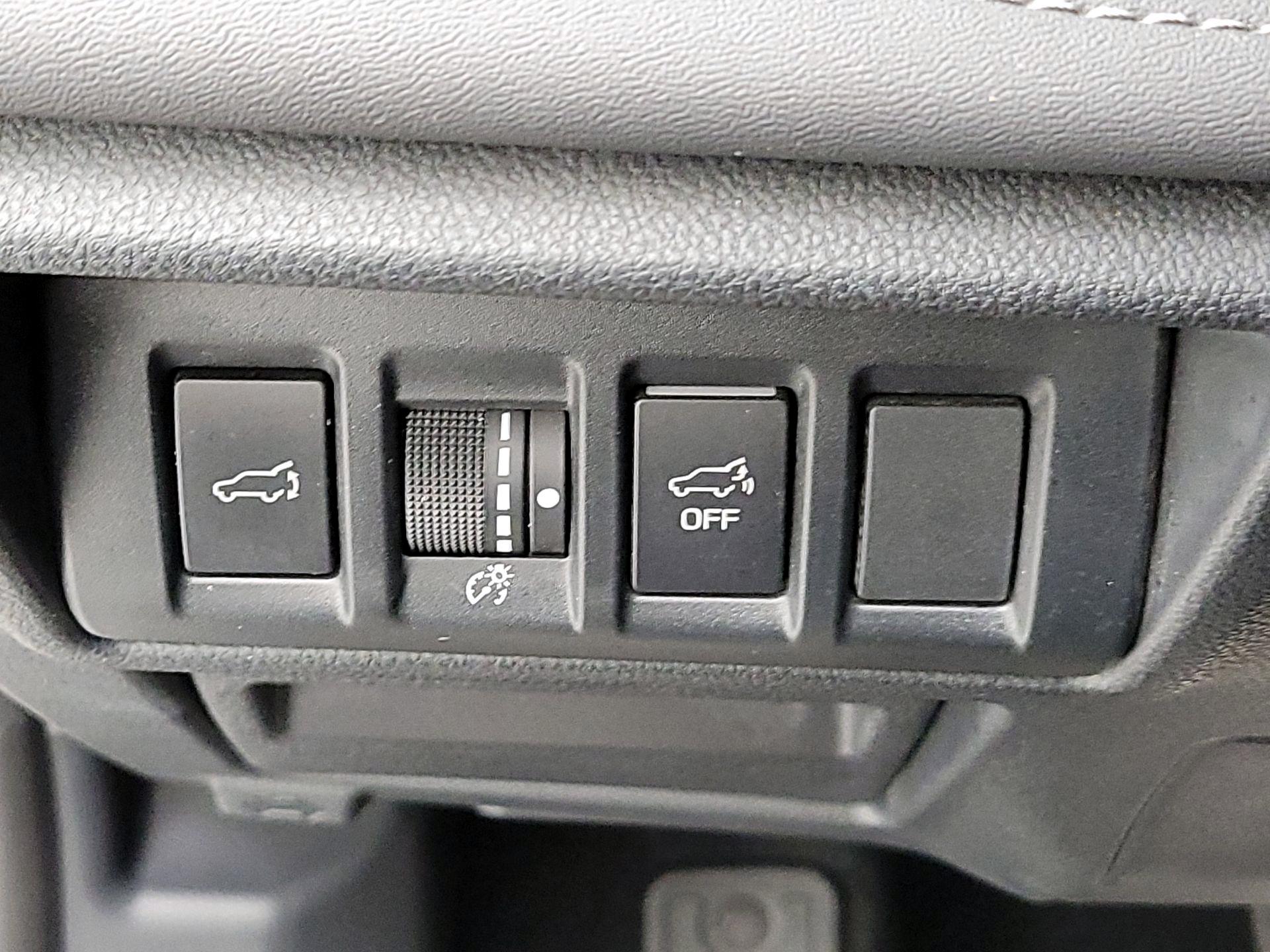 Thumbnail: 2020 Subaru Outback - 13