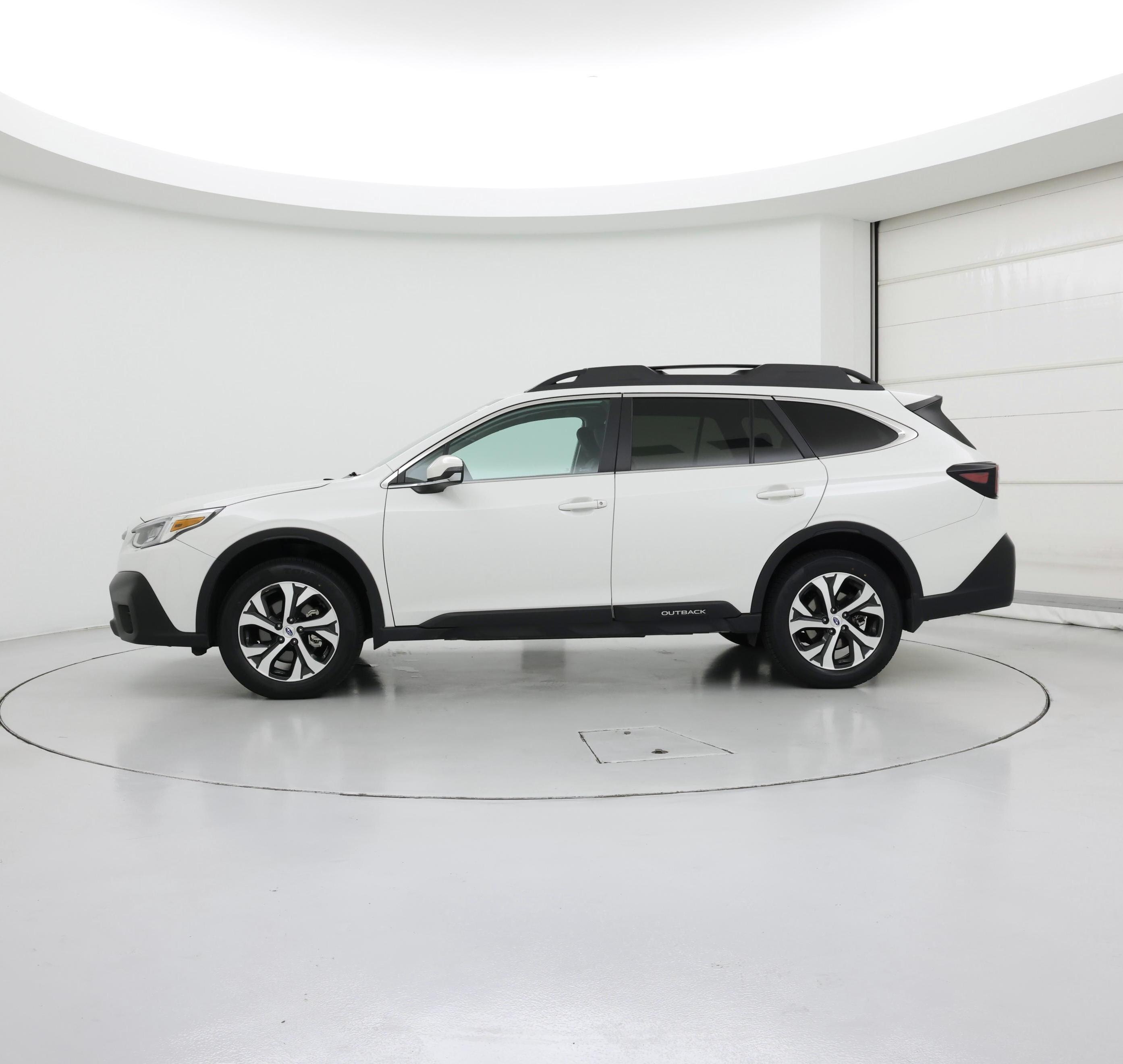 Thumbnail: 2020 Subaru Outback - 3