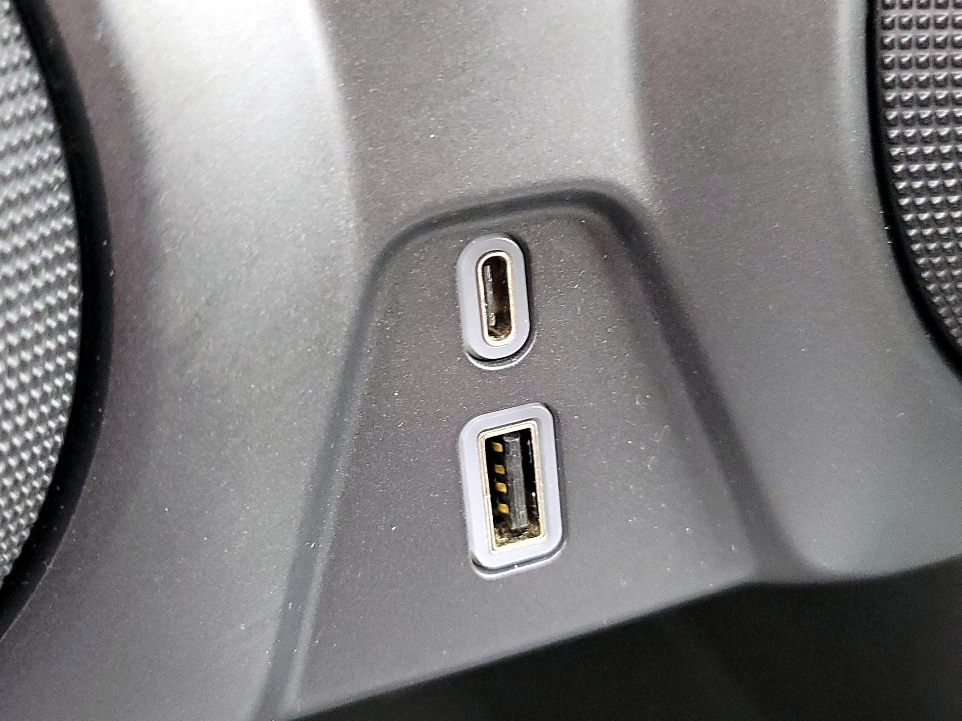 Thumbnail: 2021 Chevrolet Blazer - 18