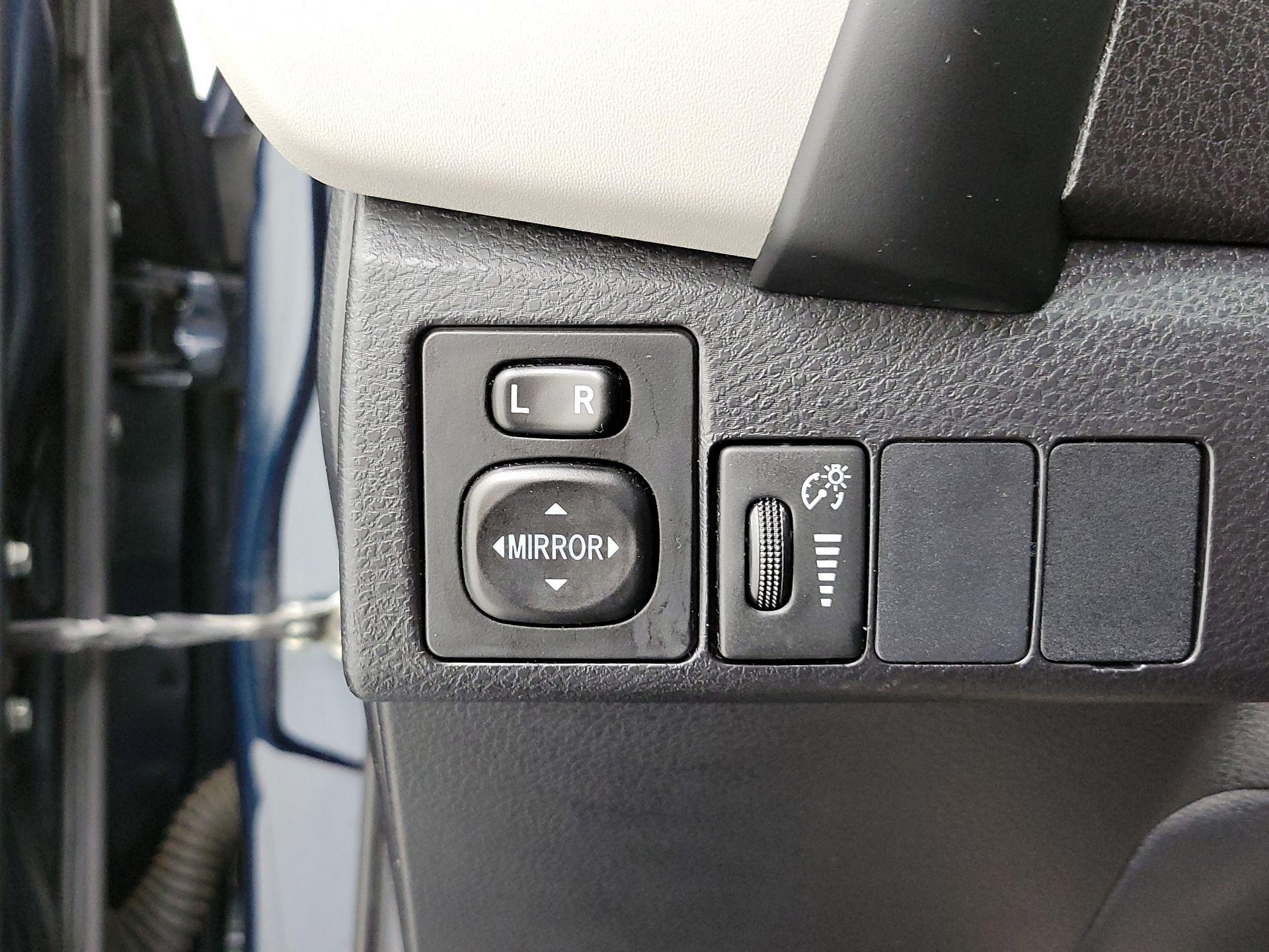 Thumbnail: 2019 Toyota Corolla - 13