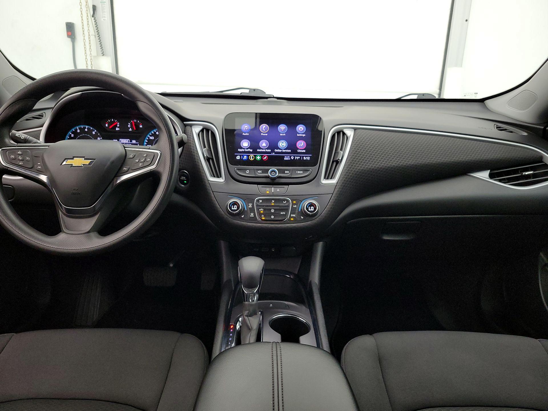 Thumbnail: 2023 Chevrolet Malibu - 9