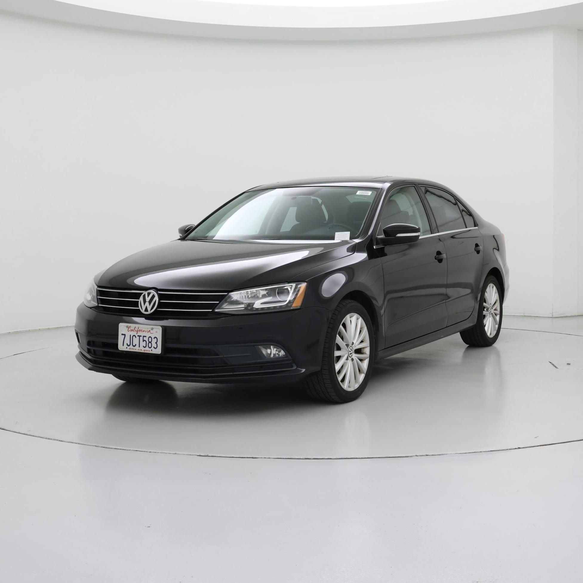 Thumbnail: 2015 Volkswagen Jetta - 4