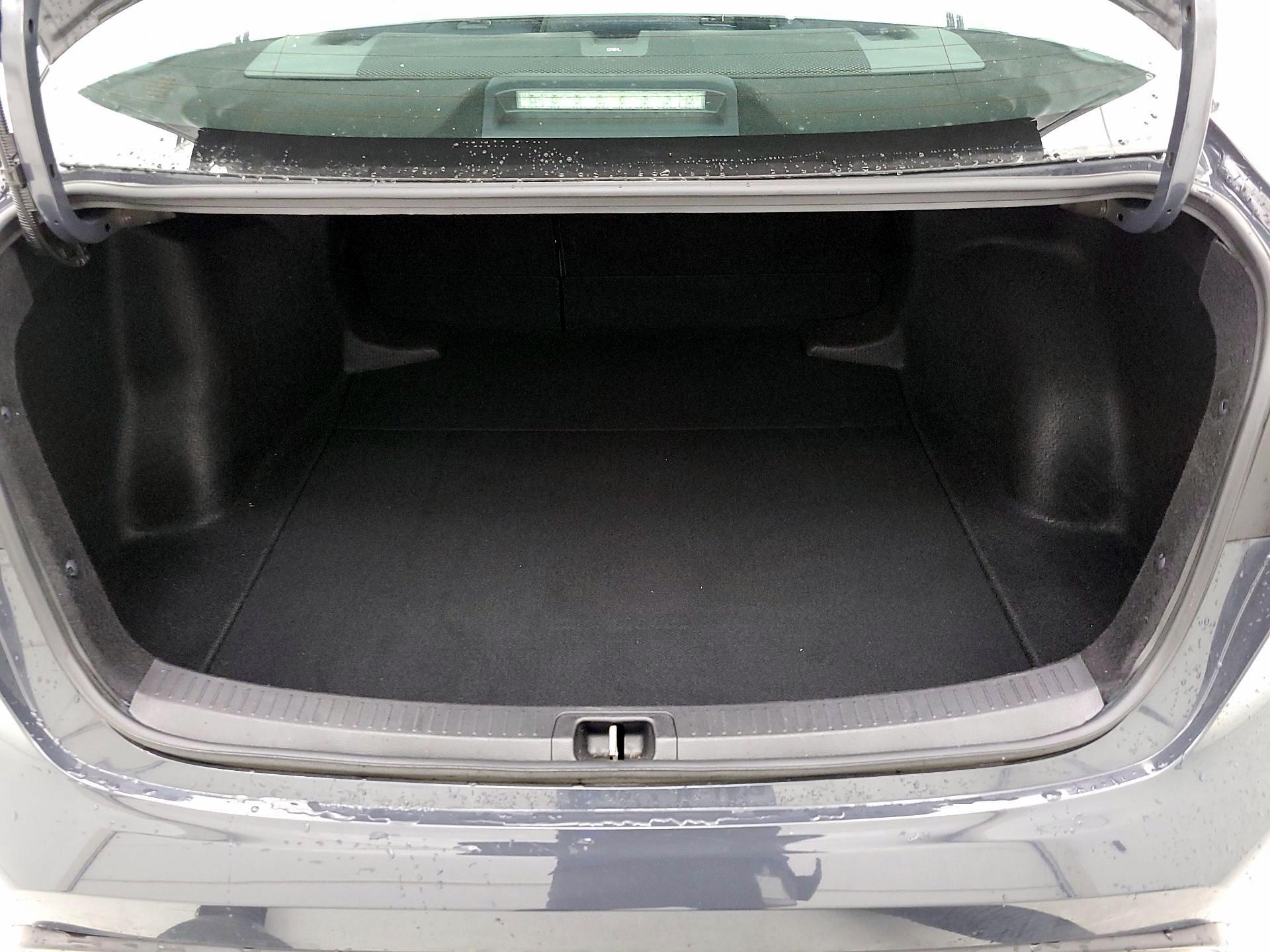 Thumbnail: 2023 Toyota Corolla - 20