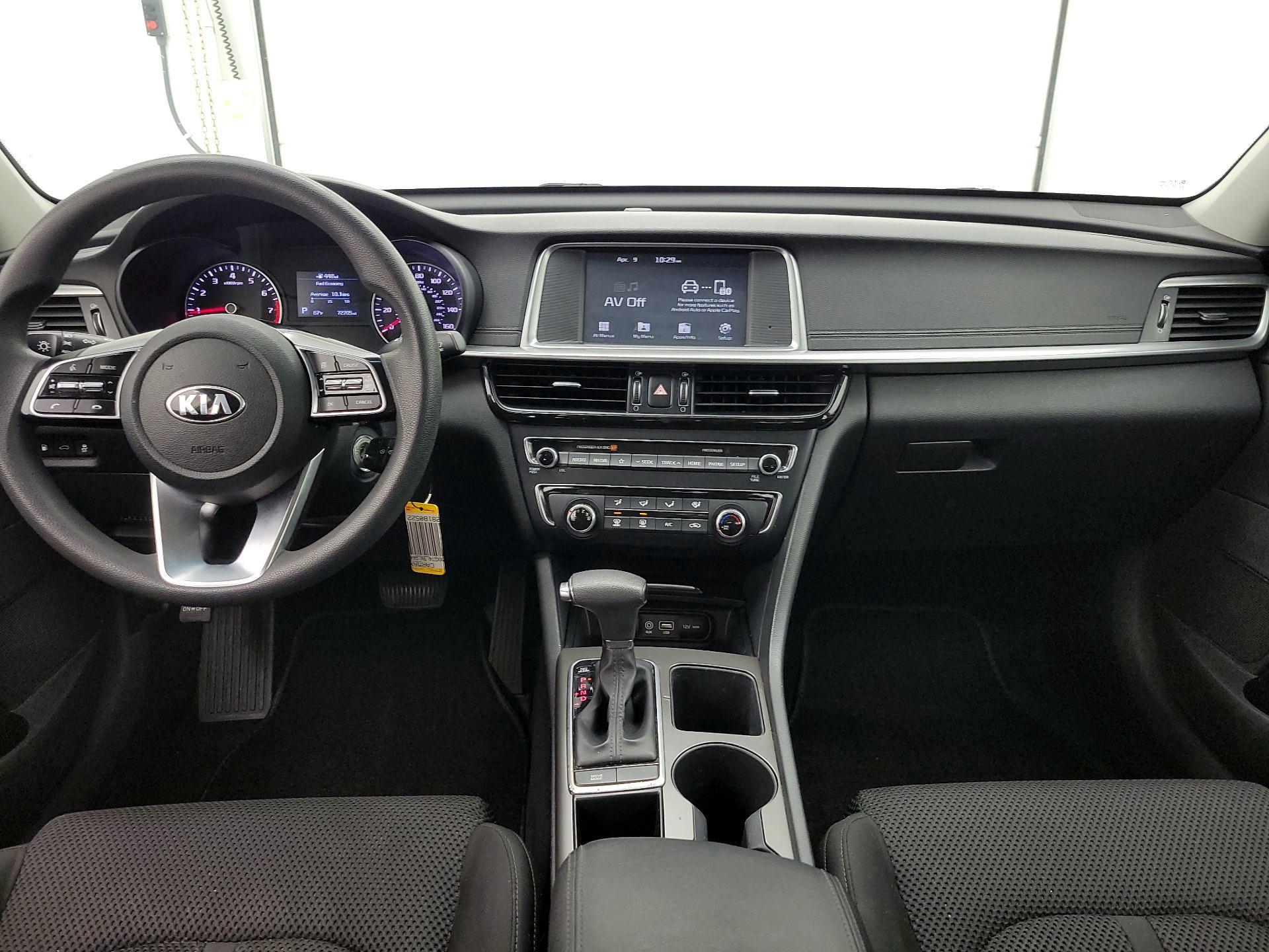 Thumbnail: 2020 Kia Optima - 9