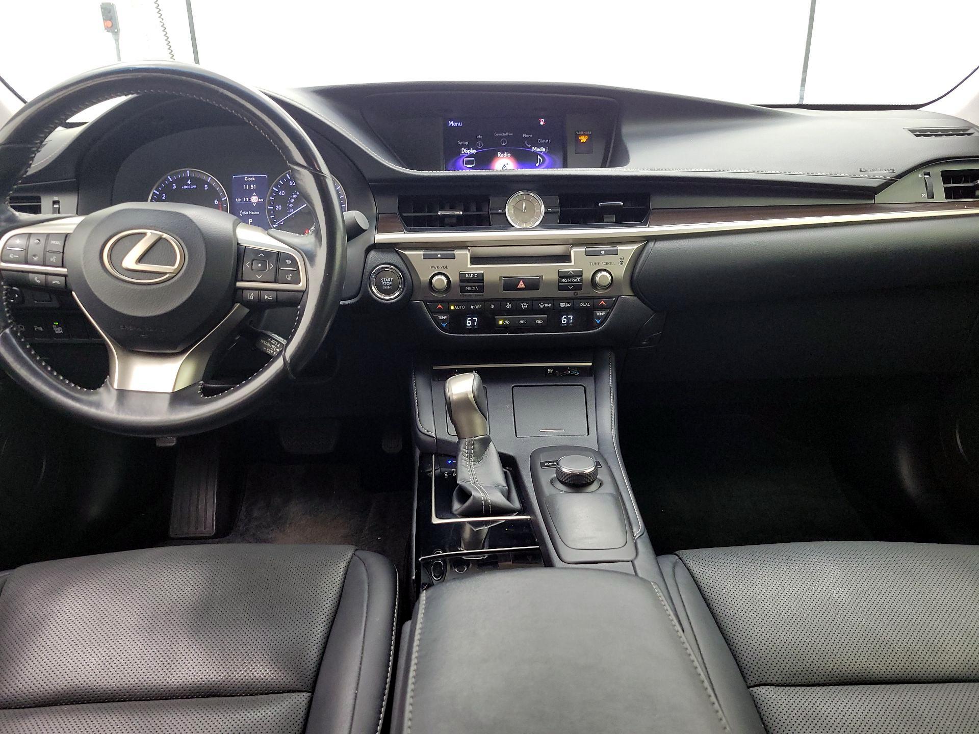 Thumbnail: 2018 Lexus ES - 9