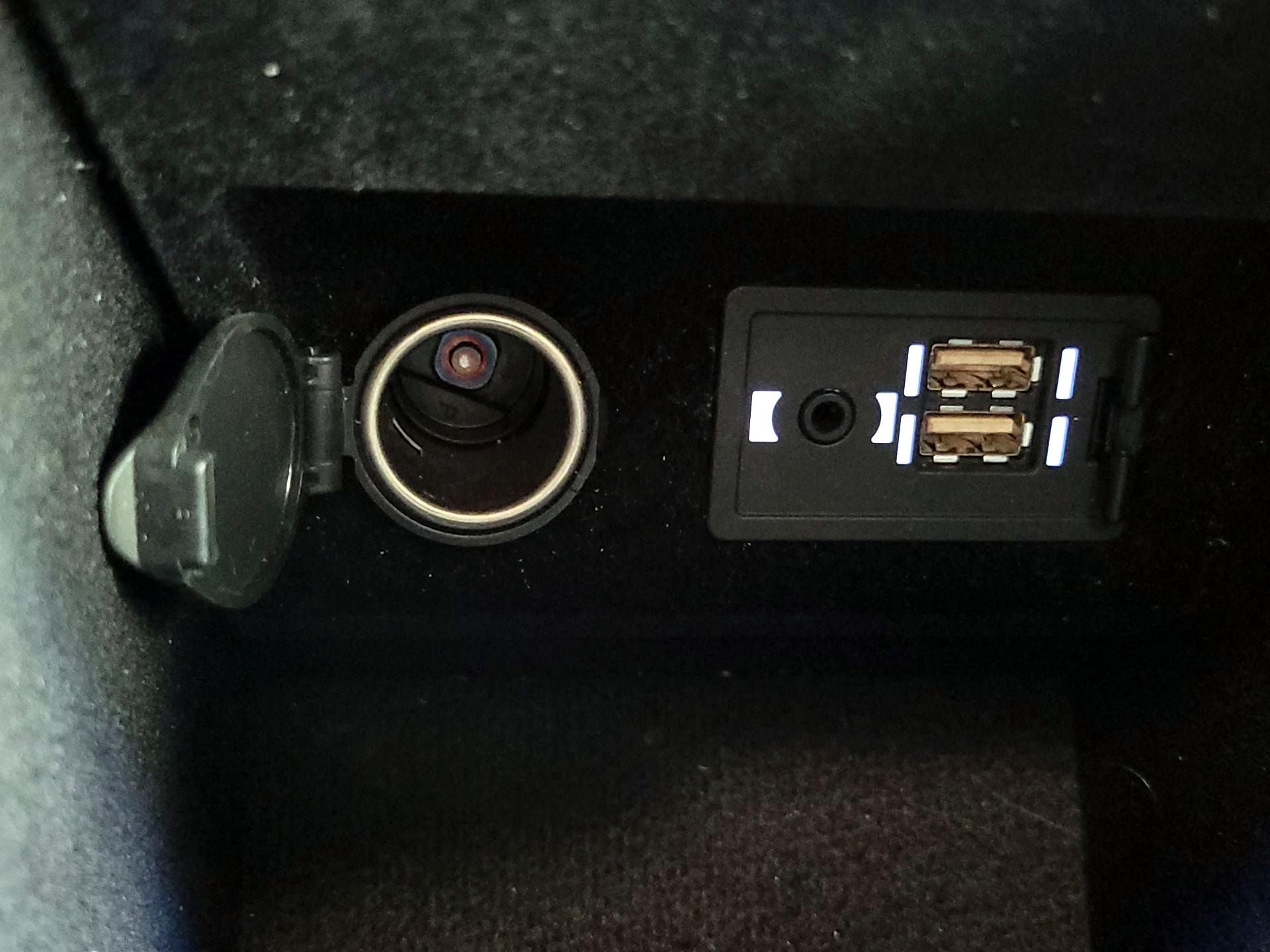 Thumbnail: 2018 Lexus ES - 18