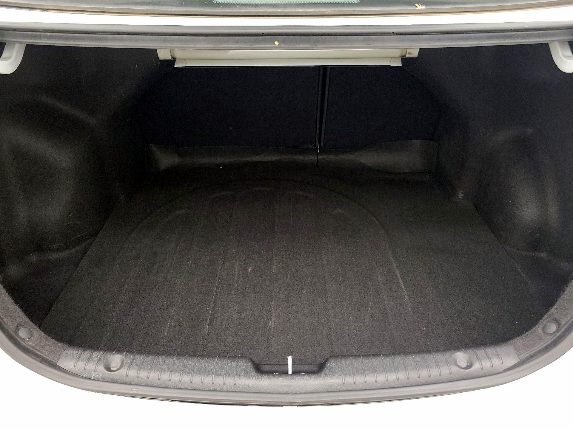 Thumbnail: 2017 Hyundai Accent - 19