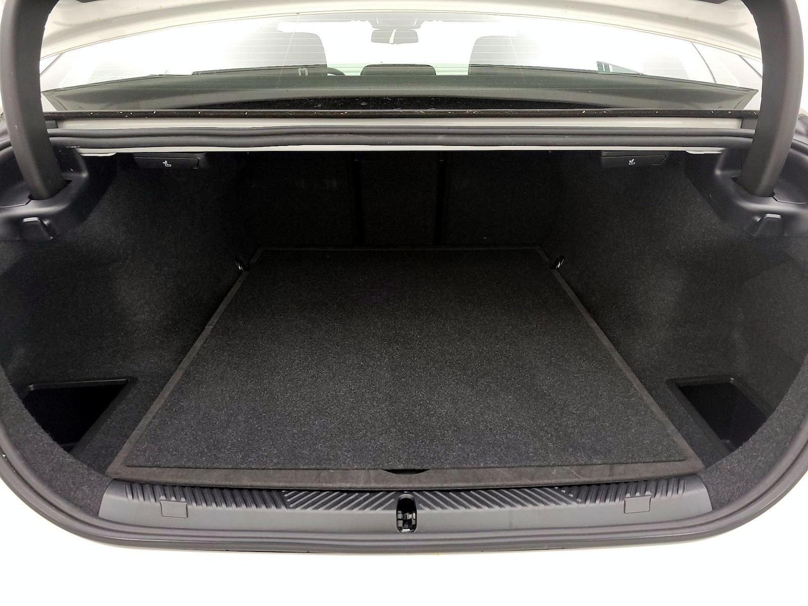 2024 BMW 5 Series 540i - Photo 23