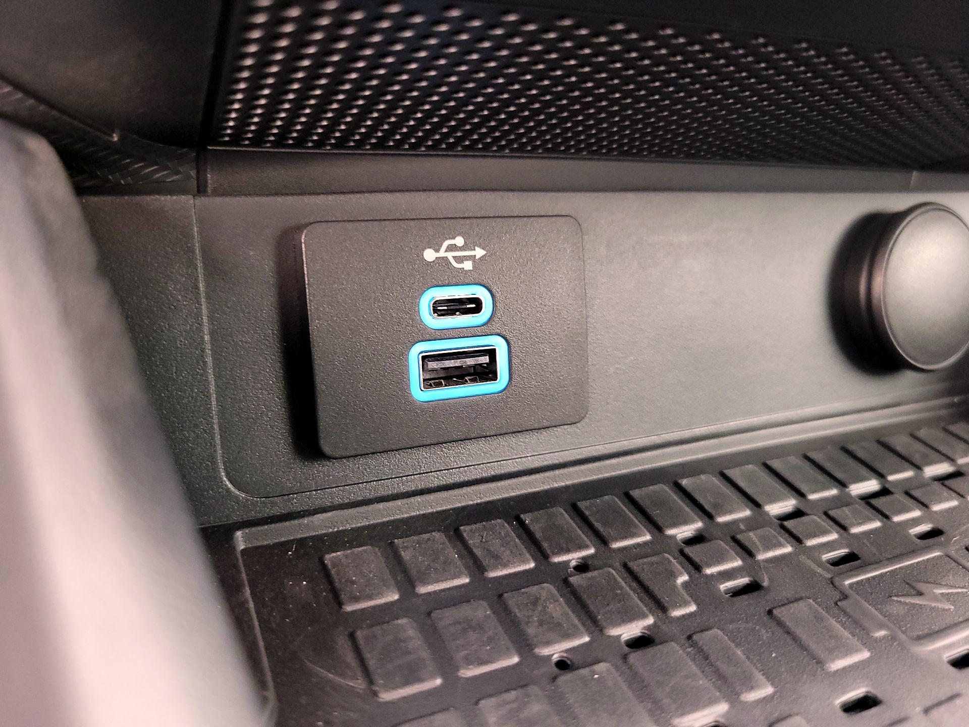 Thumbnail: 2024 Ford Mustang - 18