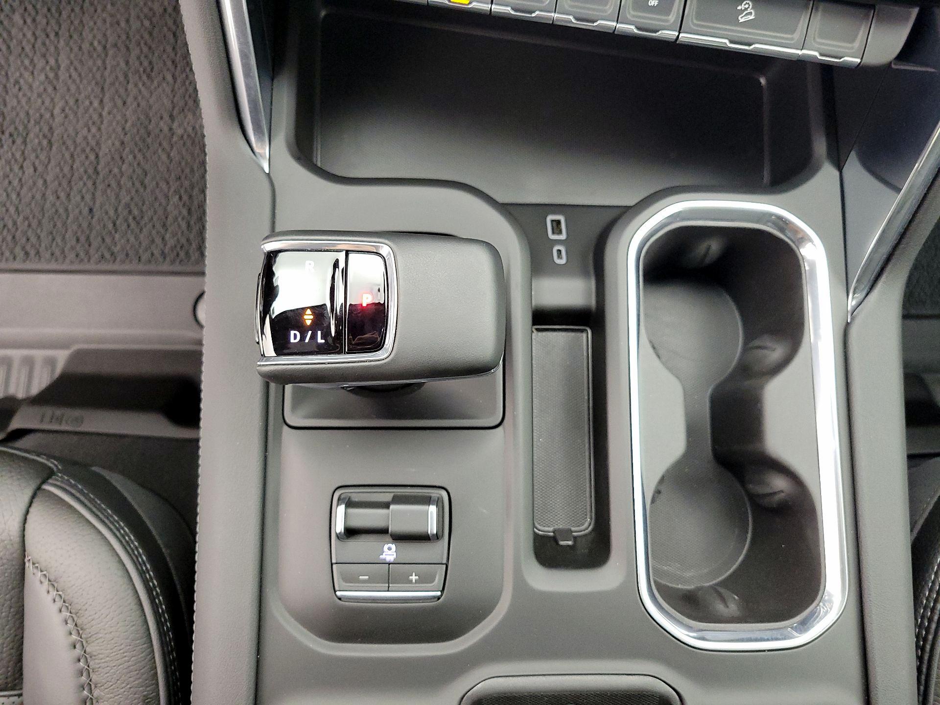 Thumbnail: 2026 GMC Sierra 1500 - 17