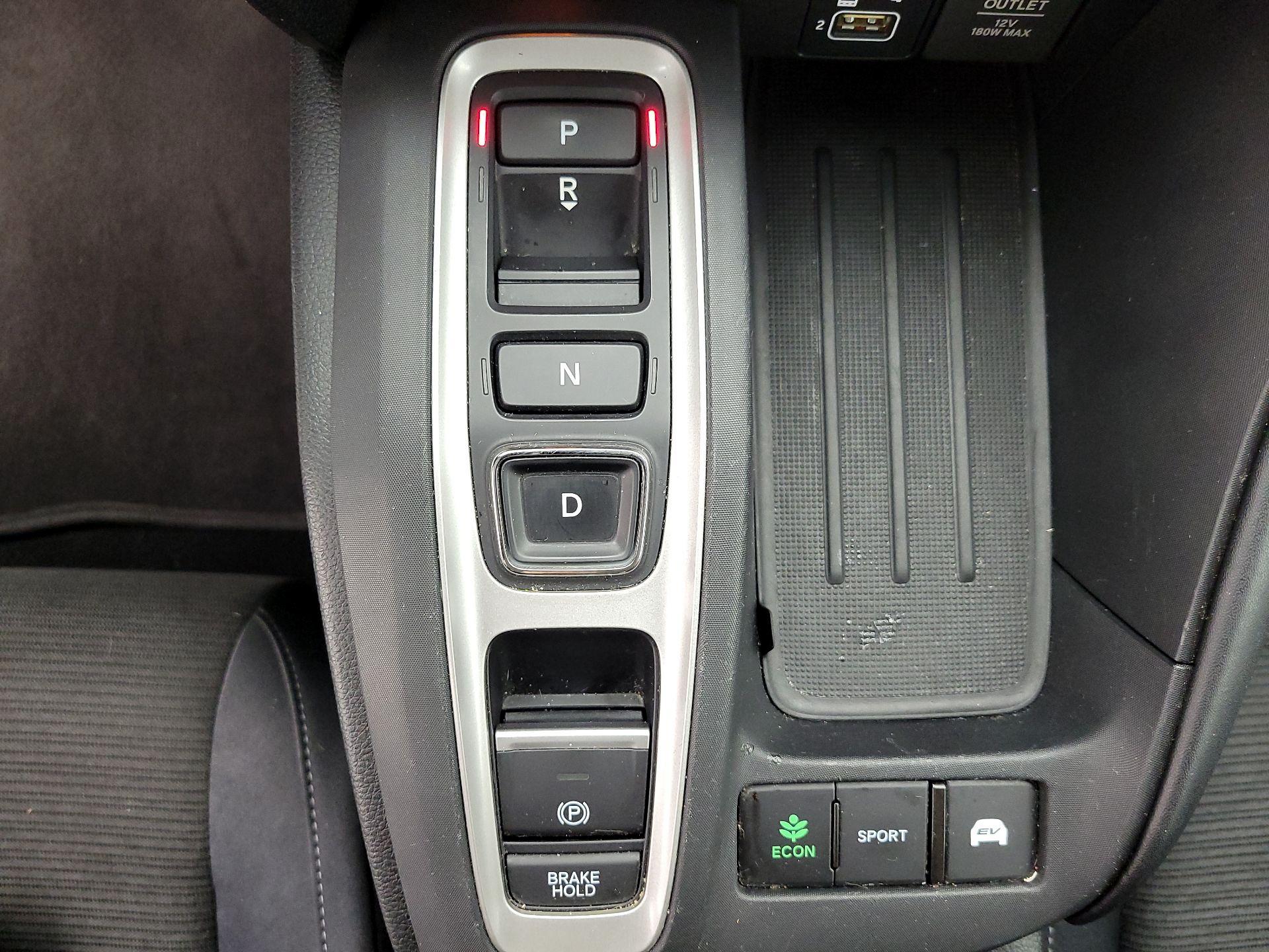 Thumbnail: 2021 Honda Insight - 17