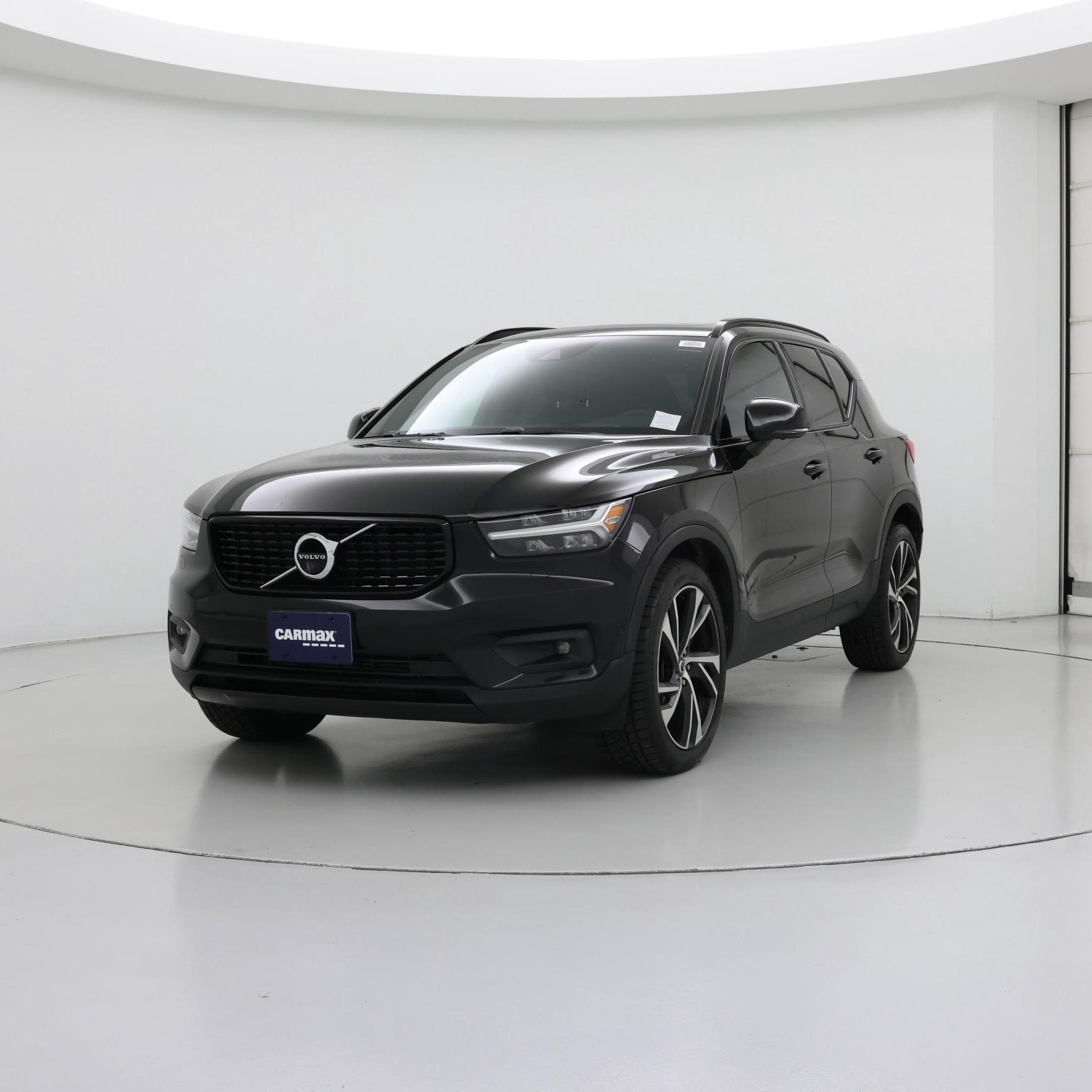 Thumbnail: 2021 Volvo XC40 - 4