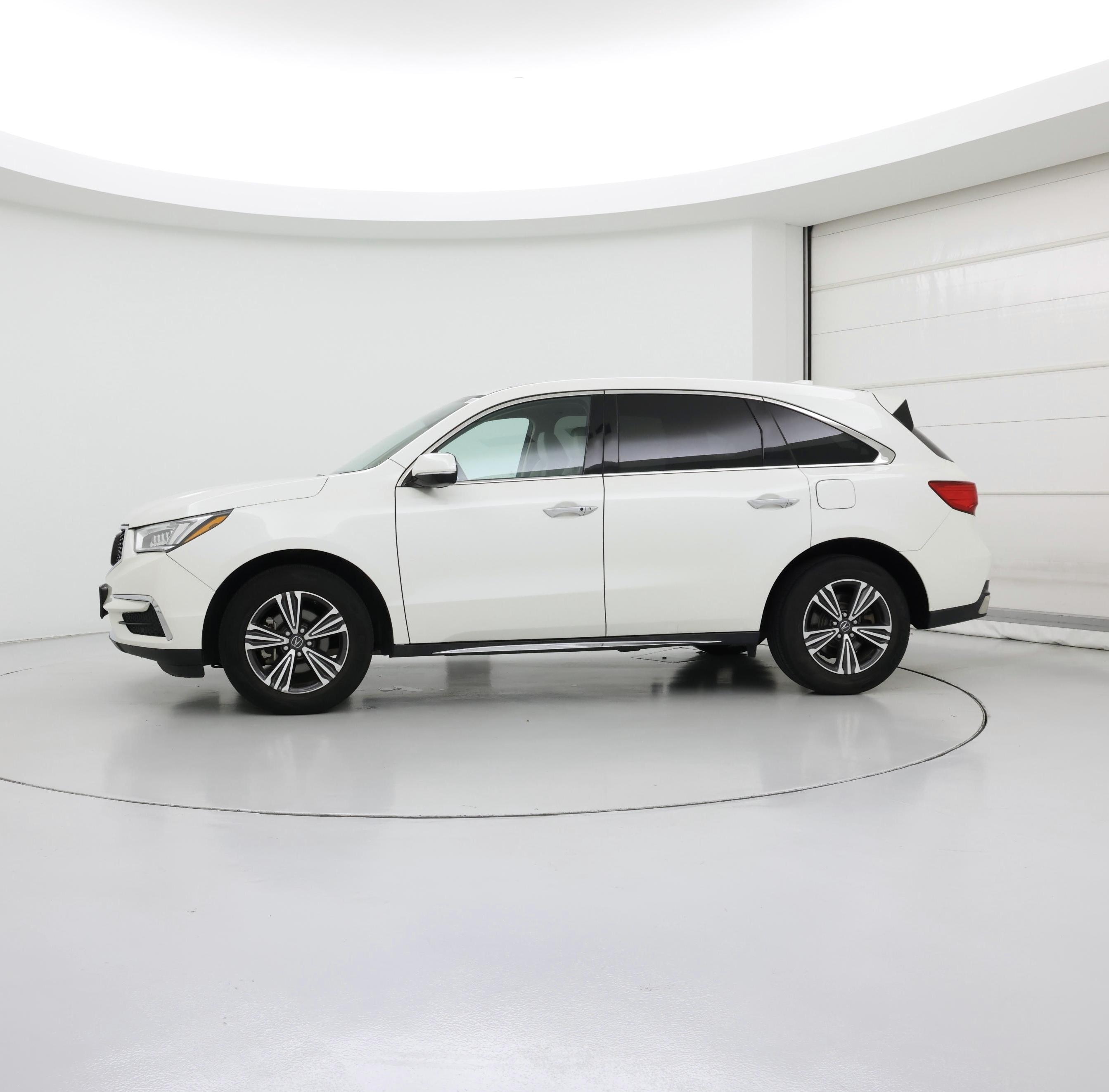Thumbnail: 2017 Acura MDX - 3