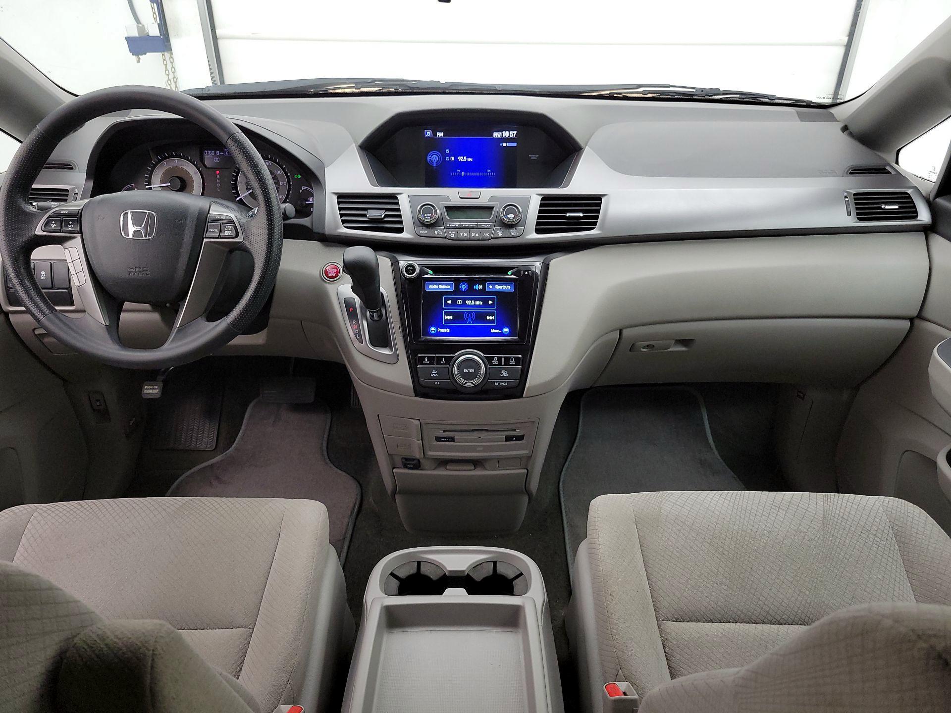 Thumbnail: 2017 Honda Odyssey - 9
