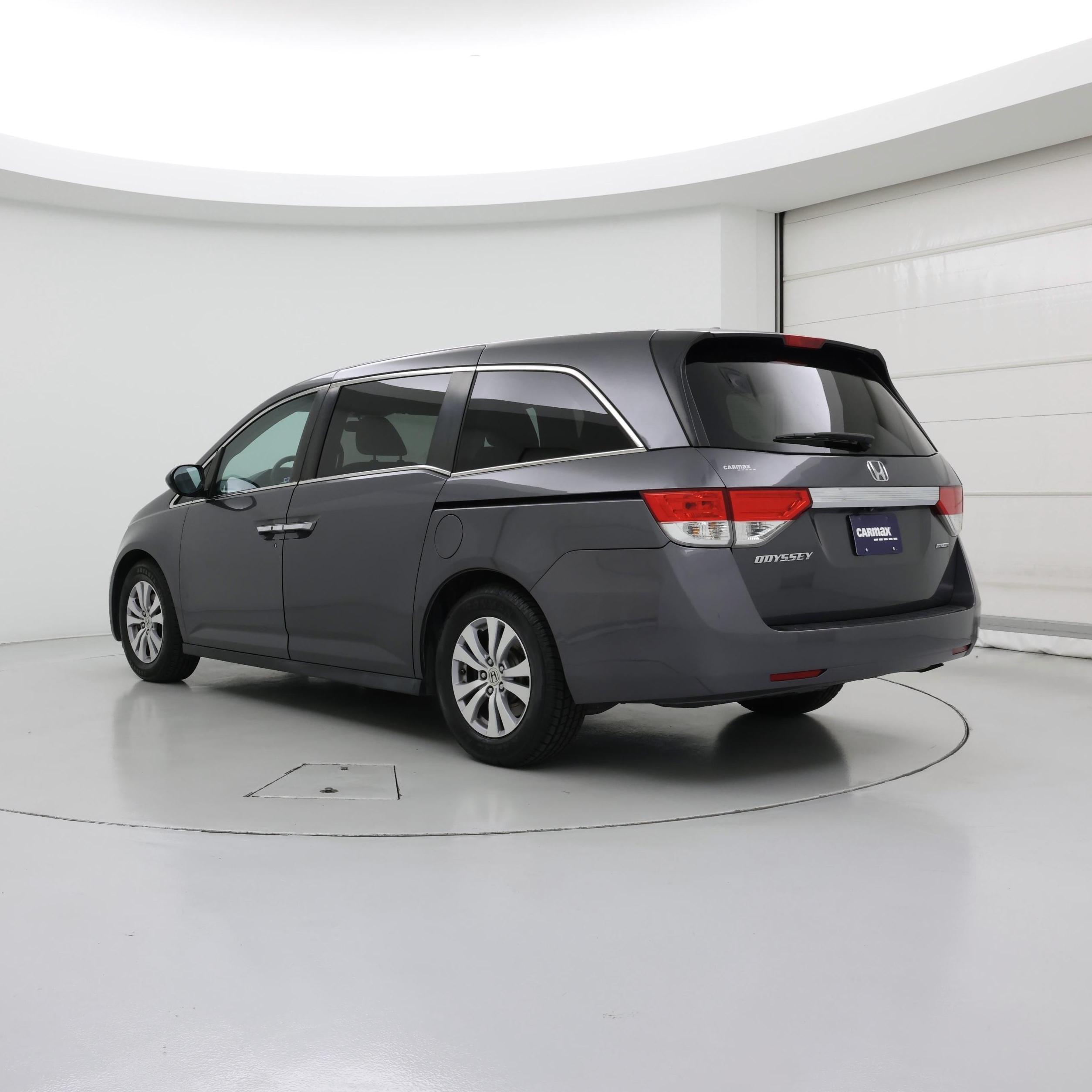 Thumbnail: 2017 Honda Odyssey - 2