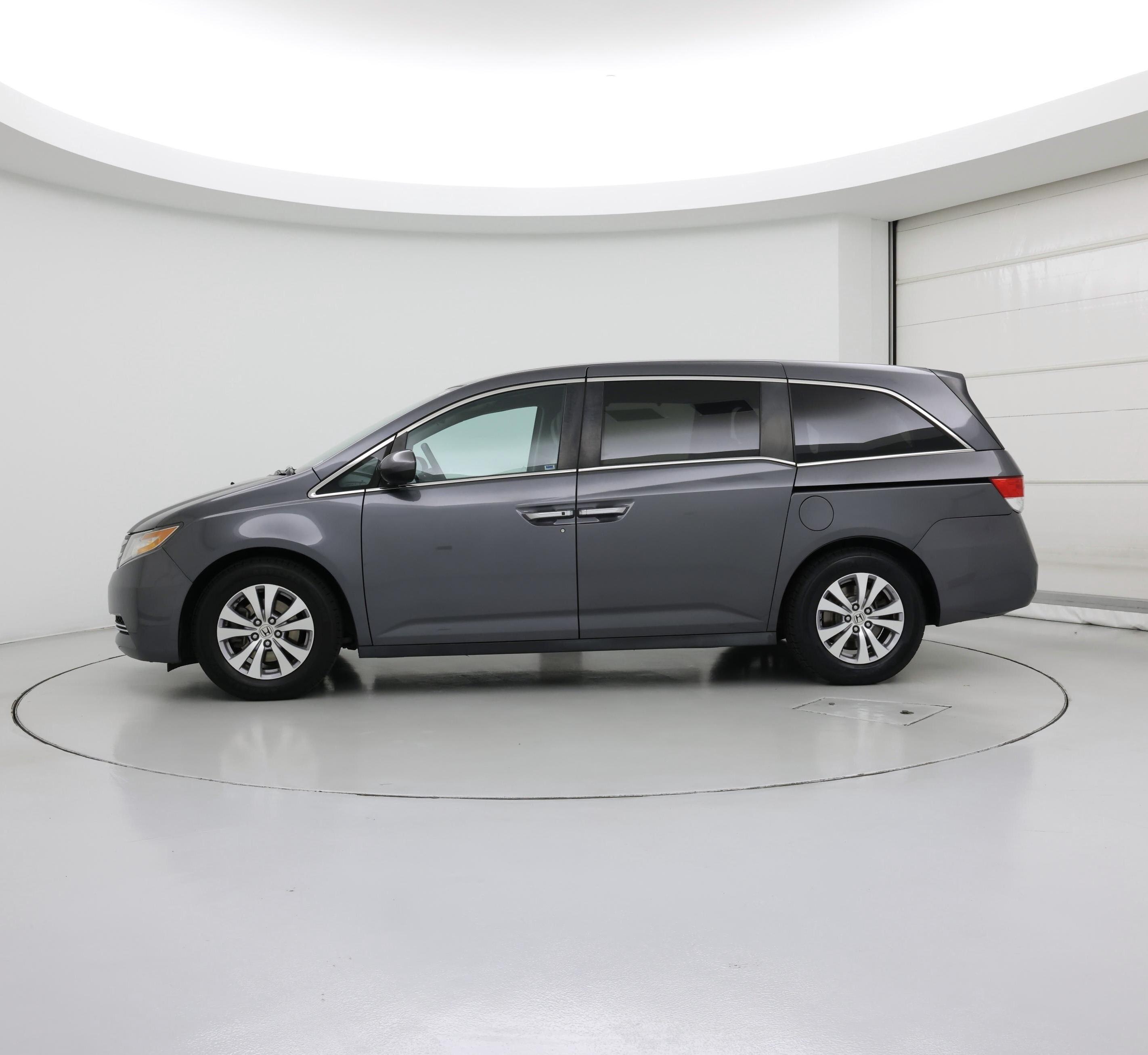 Thumbnail: 2017 Honda Odyssey - 3