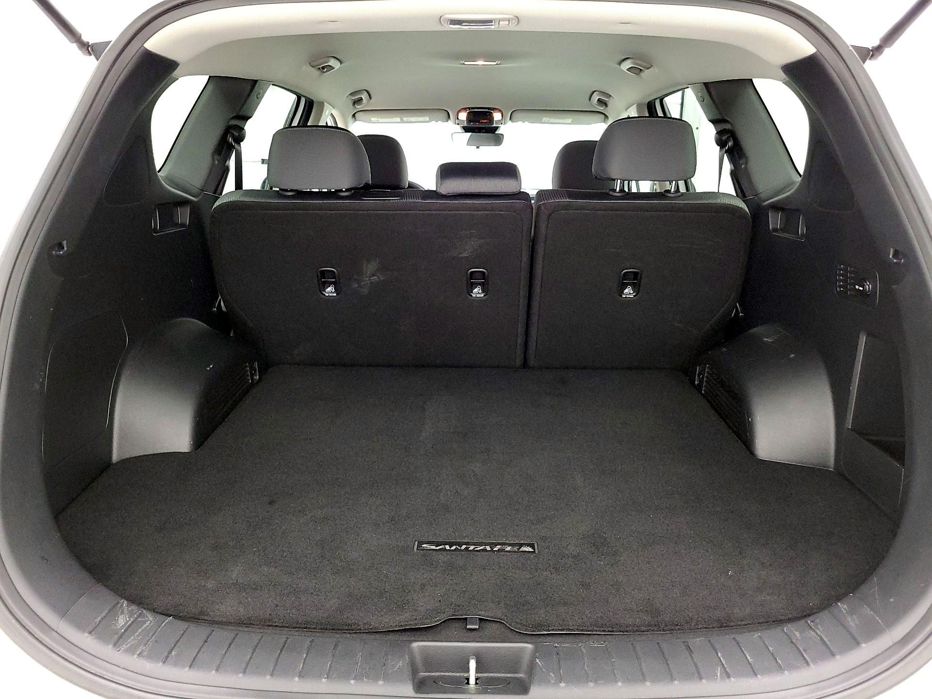 Thumbnail: 2022 Hyundai Santa Fe - 20