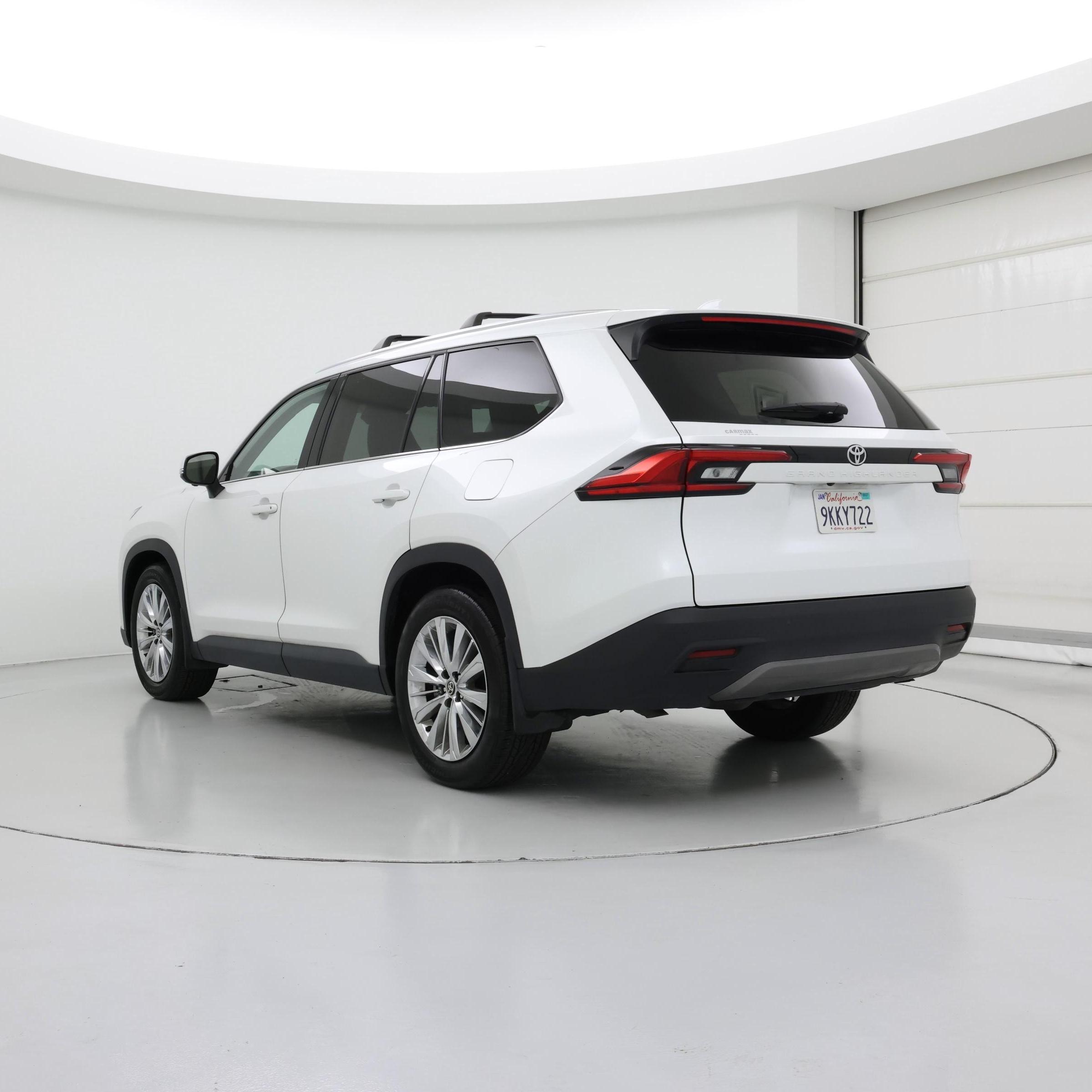 Thumbnail: 2024 Toyota Grand Highlander - 2