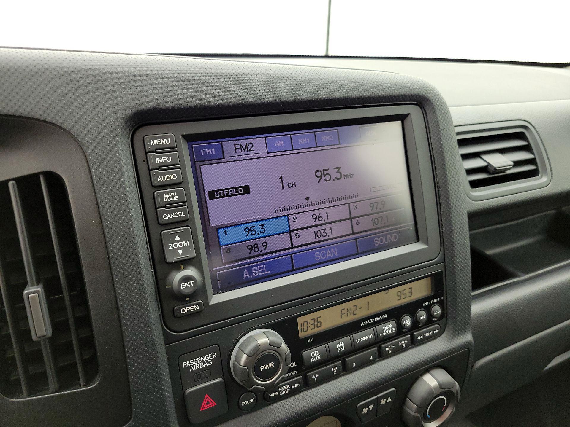 Thumbnail: 2014 Honda Ridgeline - 15