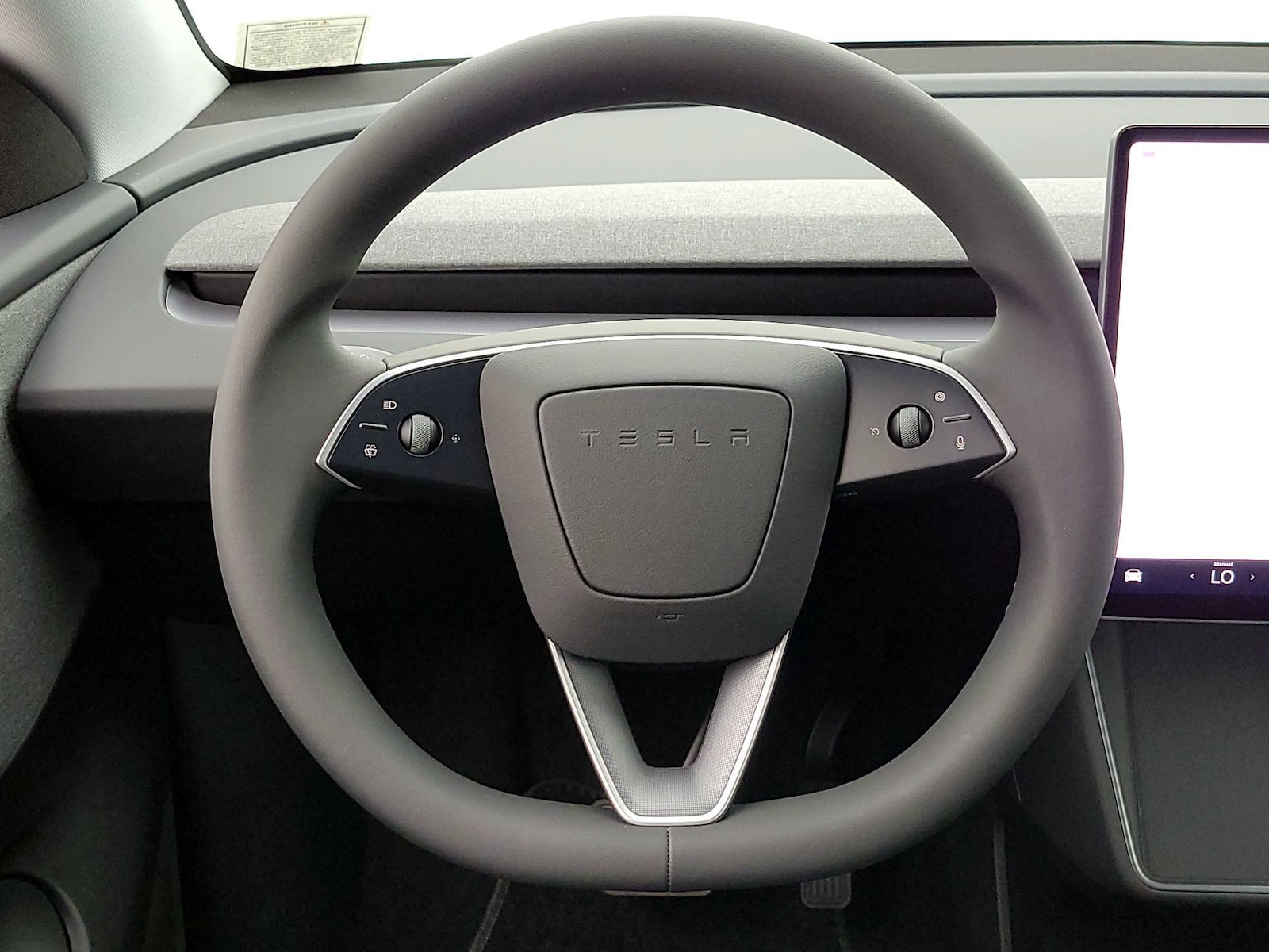 2026 Tesla Model Y Long Range - Photo 11