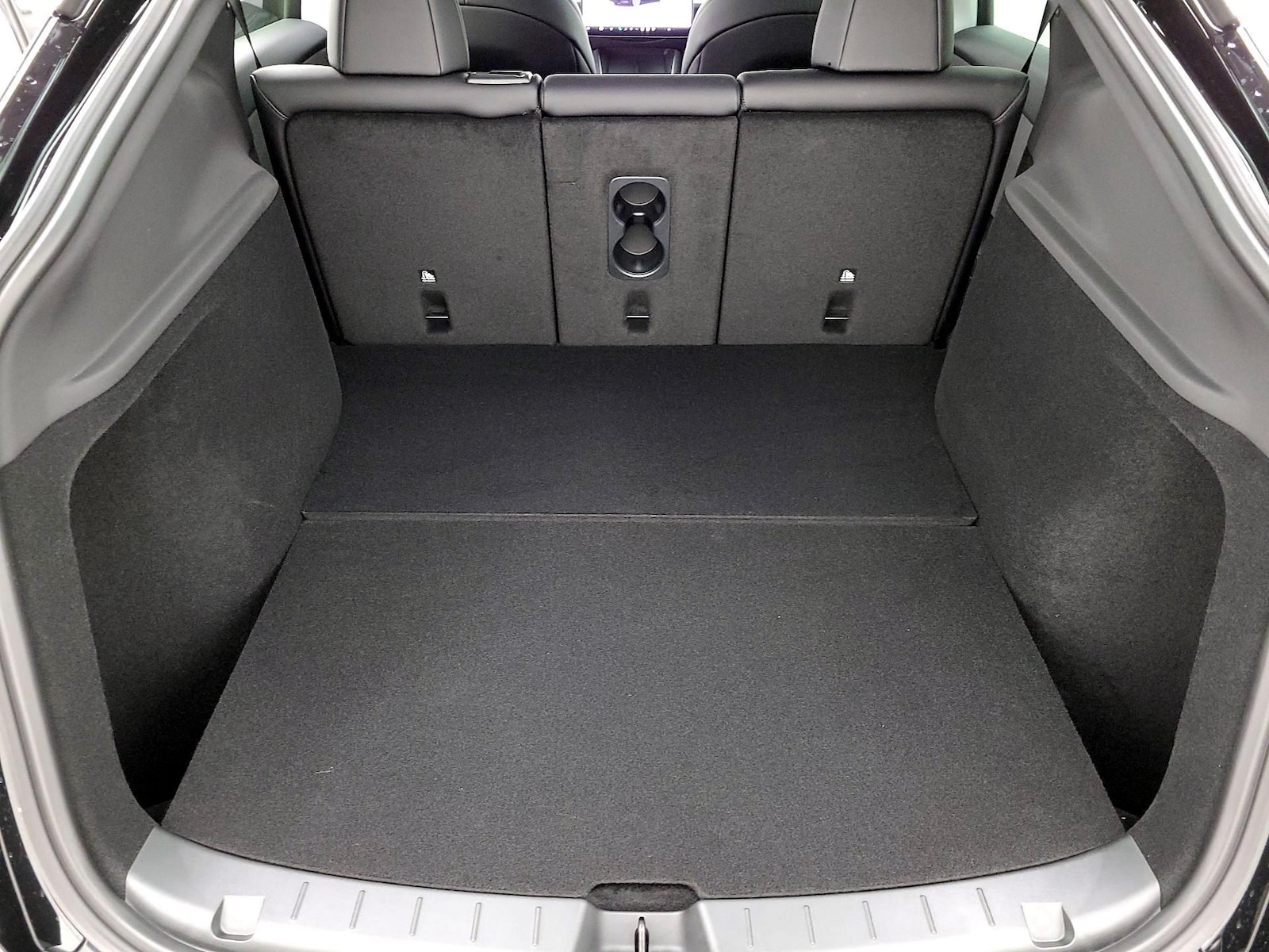 2026 Tesla Model Y Long Range - Photo 20