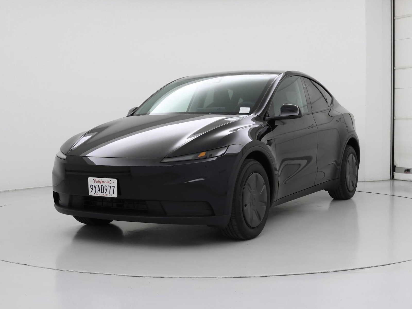 2026 Tesla Model Y Long Range - Photo 5