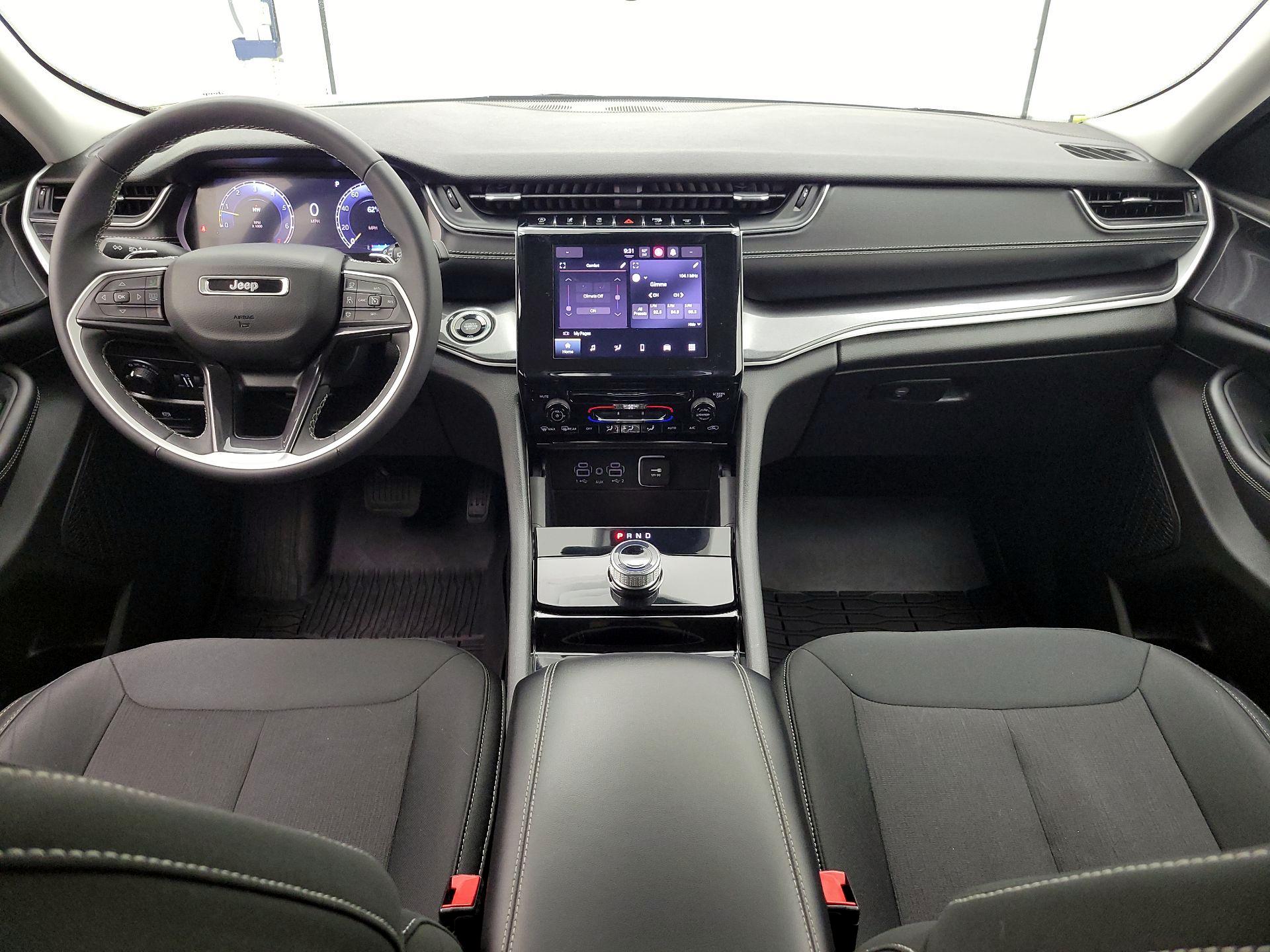 Thumbnail: 2023 Jeep Grand Cherokee - 9