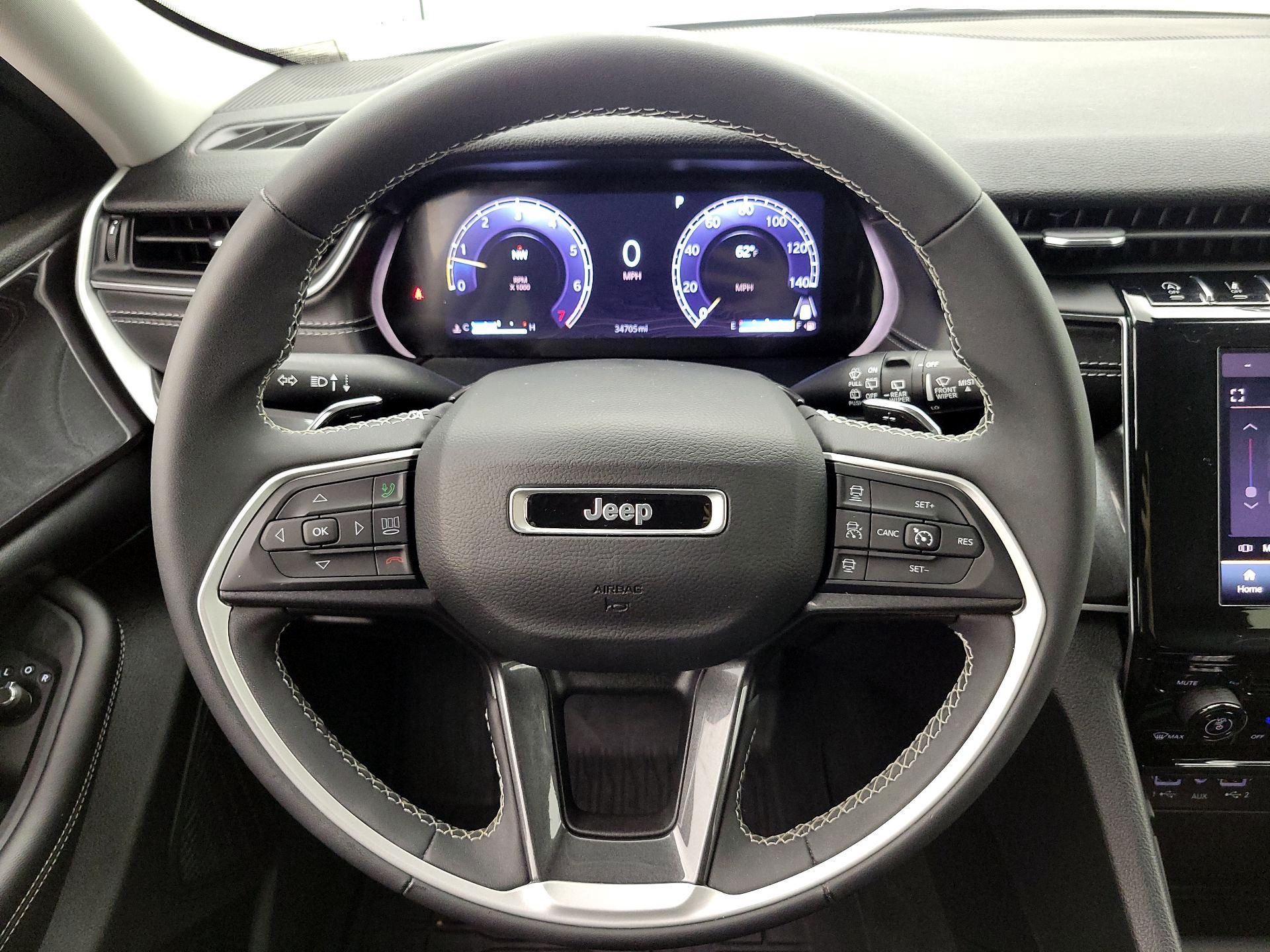 Thumbnail: 2023 Jeep Grand Cherokee - 10