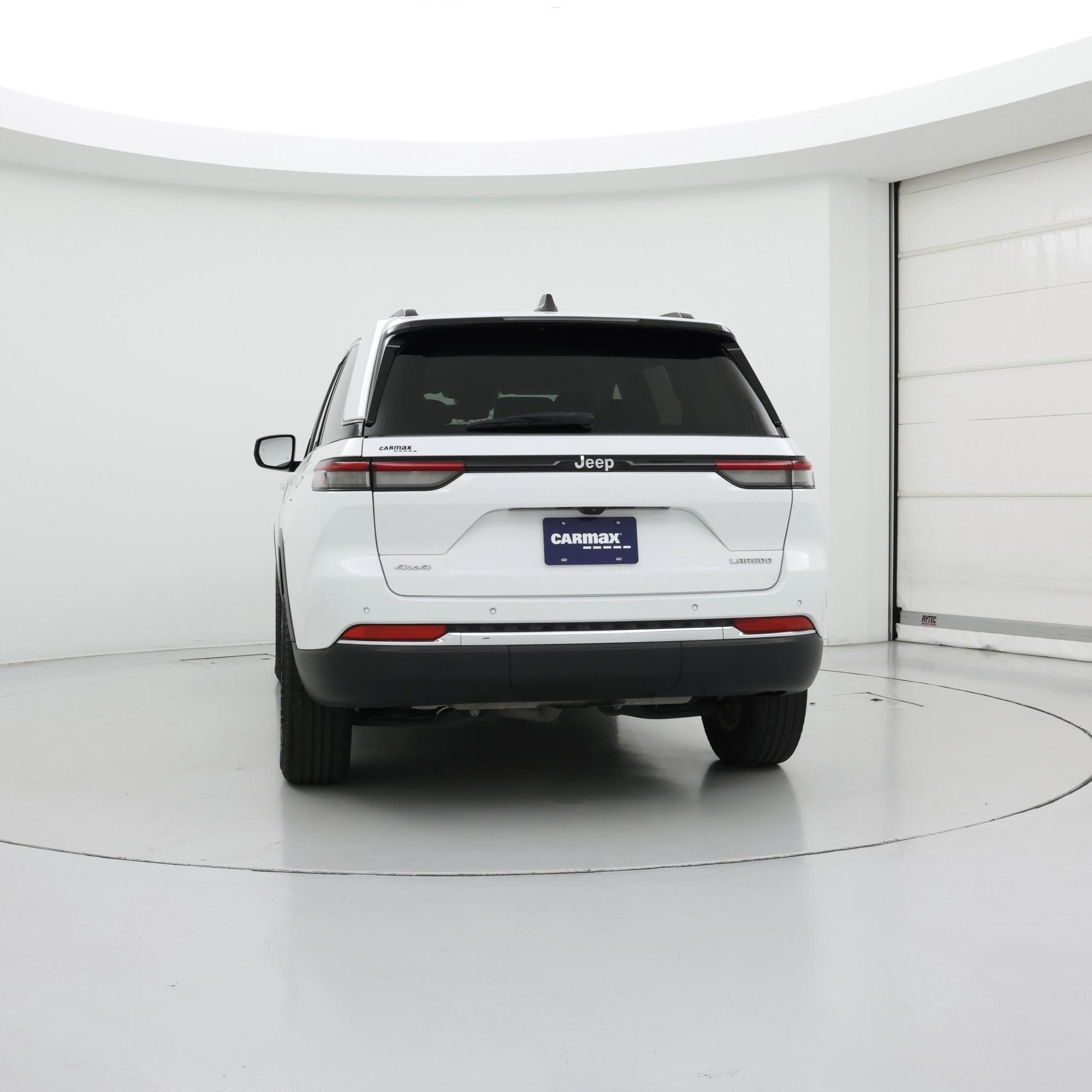 Thumbnail: 2023 Jeep Grand Cherokee - 6